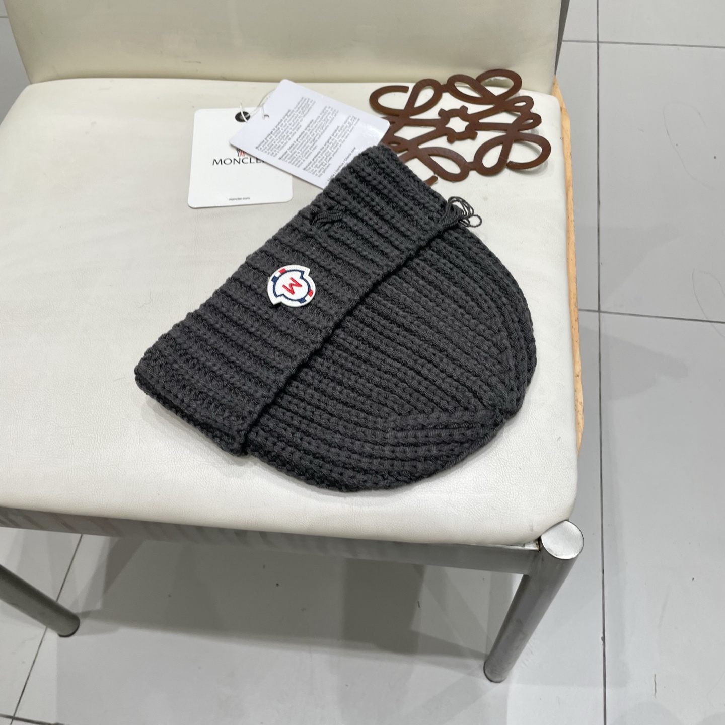 【MONCELER蒙口】2025秋冬新款兔毛毛线帽，设计款男女可戴，出街超好搭配！