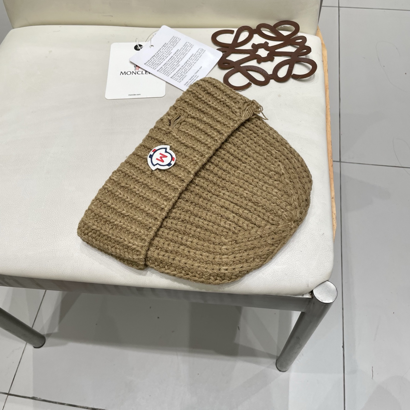  【MONCELER蒙口】2025秋冬新款兔毛毛线帽，设计款男女可戴，出街超好搭配！