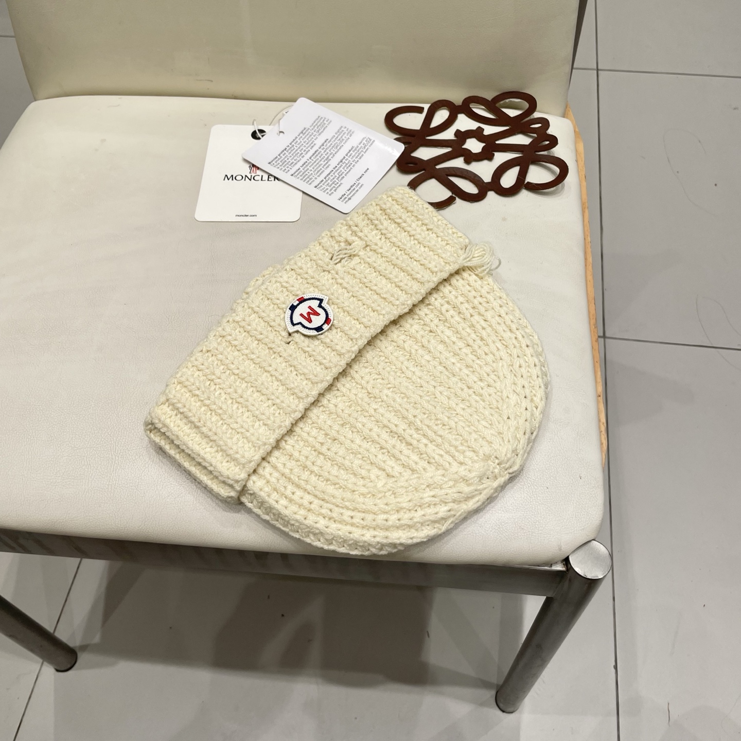  【MONCELER蒙口】2025秋冬新款兔毛毛线帽，设计款男女可戴，出街超好搭配！