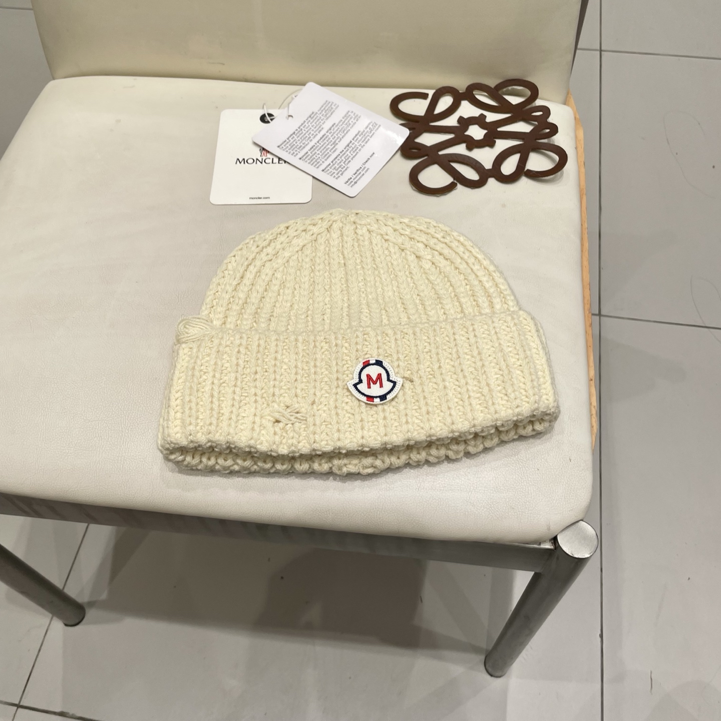  【MONCELER蒙口】2025秋冬新款兔毛毛线帽，设计款男女可戴，出街超好搭配！