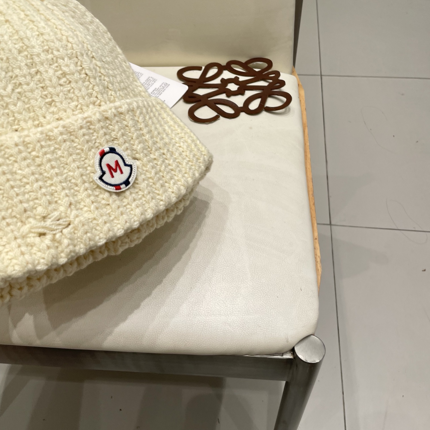  【MONCELER蒙口】2025秋冬新款兔毛毛线帽，设计款男女可戴，出街超好搭配！