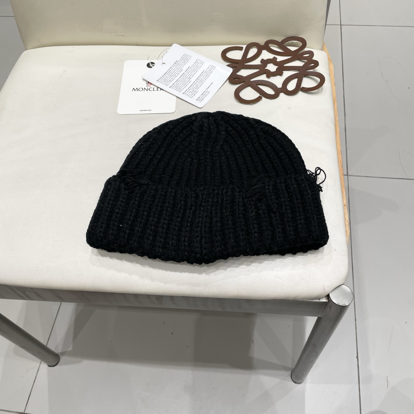  【MONCELER蒙口】2025秋冬新款兔毛毛线帽，设计款男女可戴，出街超好搭配！