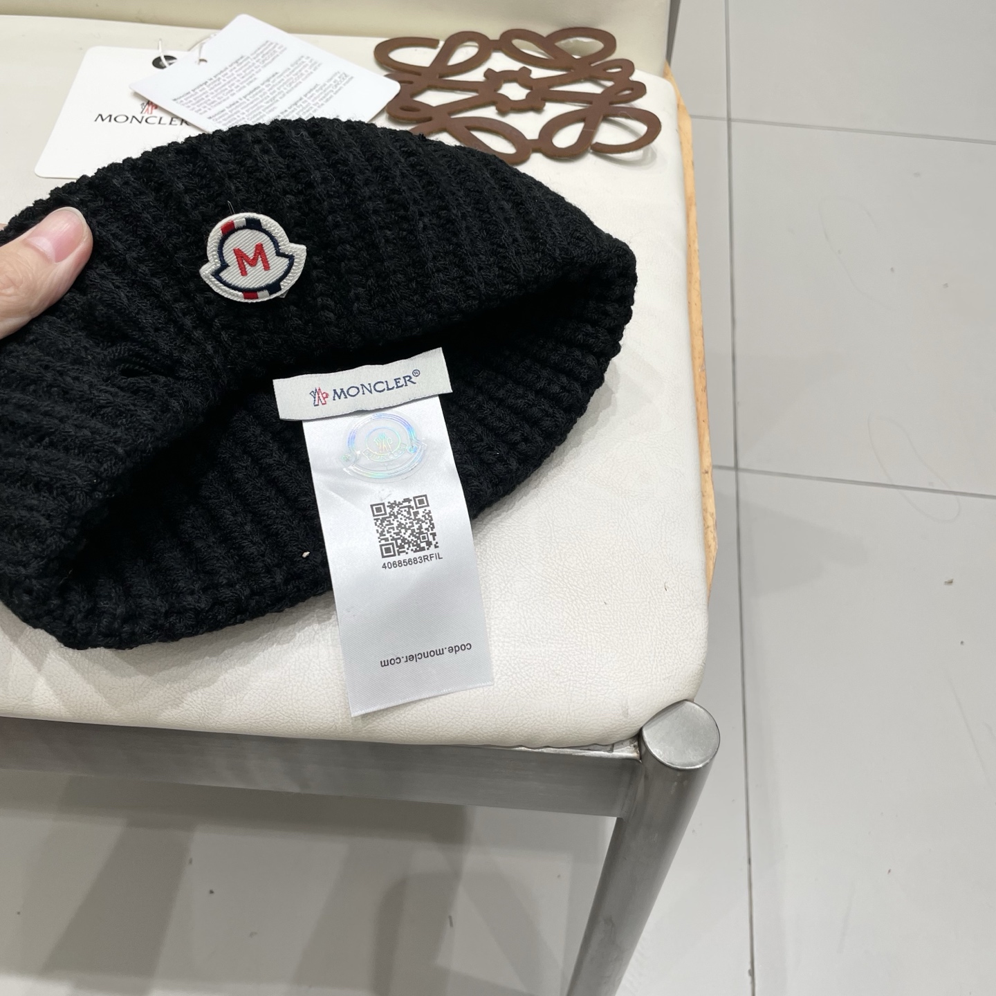  【MONCELER蒙口】2025秋冬新款兔毛毛线帽，设计款男女可戴，出街超好搭配！