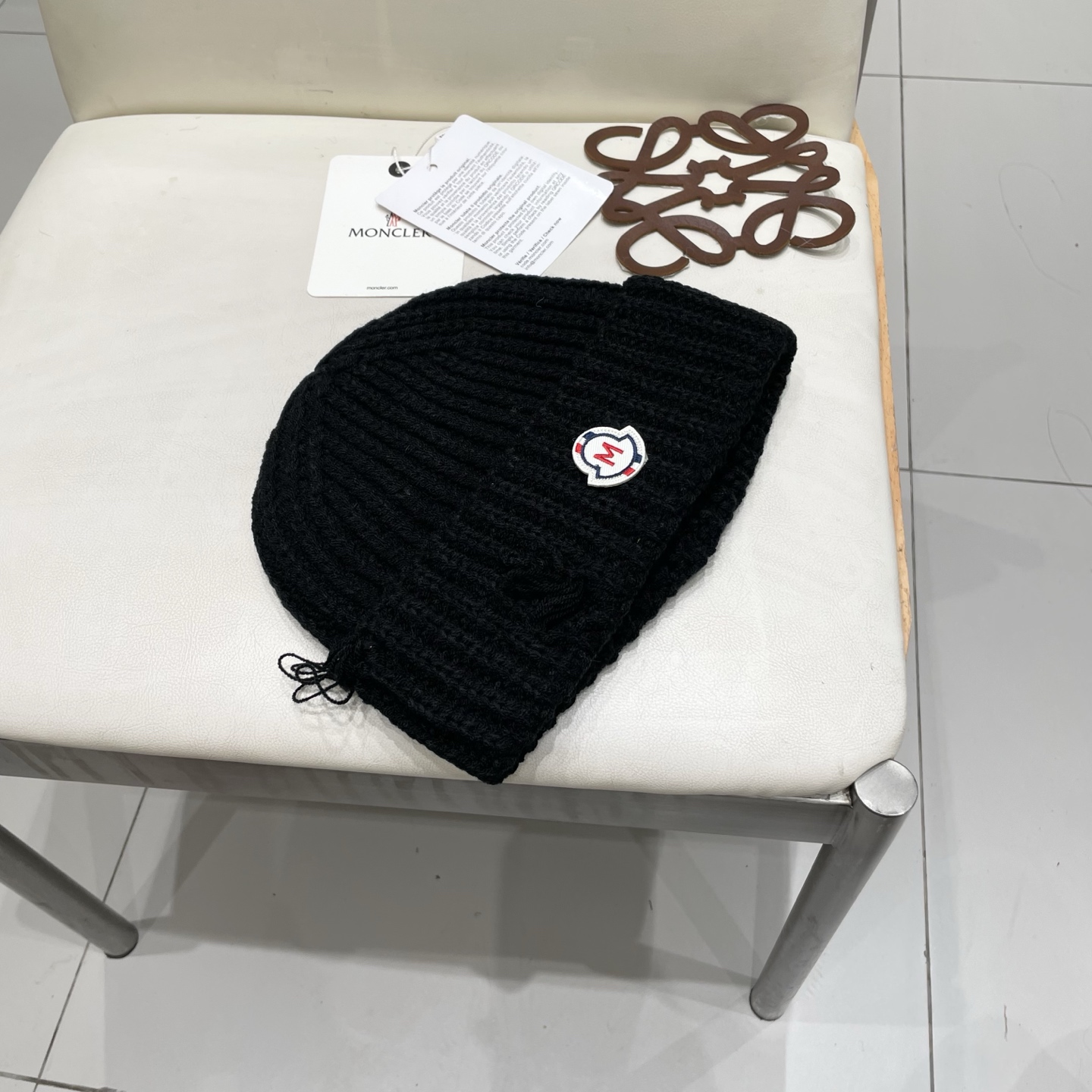  【MONCELER蒙口】2025秋冬新款兔毛毛线帽，设计款男女可戴，出街超好搭配！