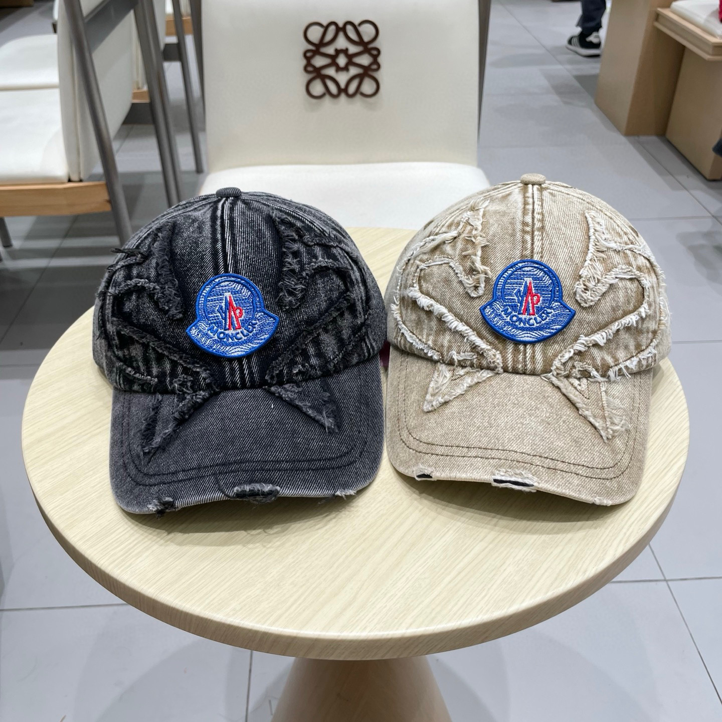   2025春夏新款 蒙口MONCLER棒球帽，年轻时尚潮人穿搭色系，视觉效果超强，立体字母，好看有质感