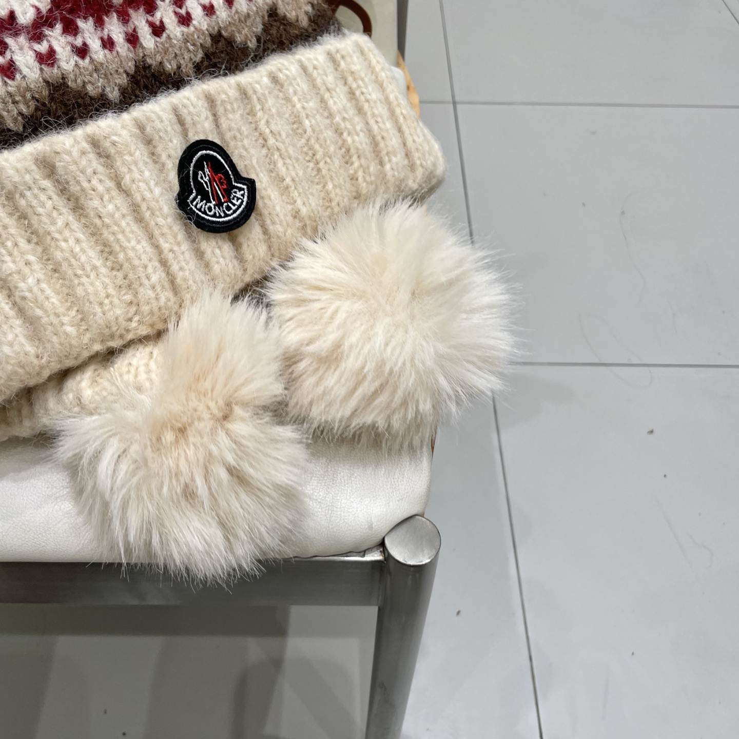  蒙口Moncler盟可睐💥毛线帽子女秋冬季提花针织护耳帽加厚保暖雷锋帽可爱毛球百搭冷帽
