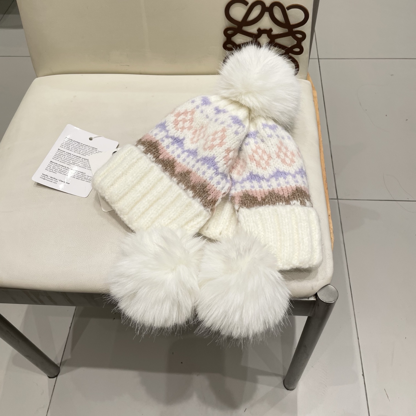  蒙口Moncler盟可睐💥毛线帽子女秋冬季提花针织护耳帽加厚保暖雷锋帽可爱毛球百搭冷帽