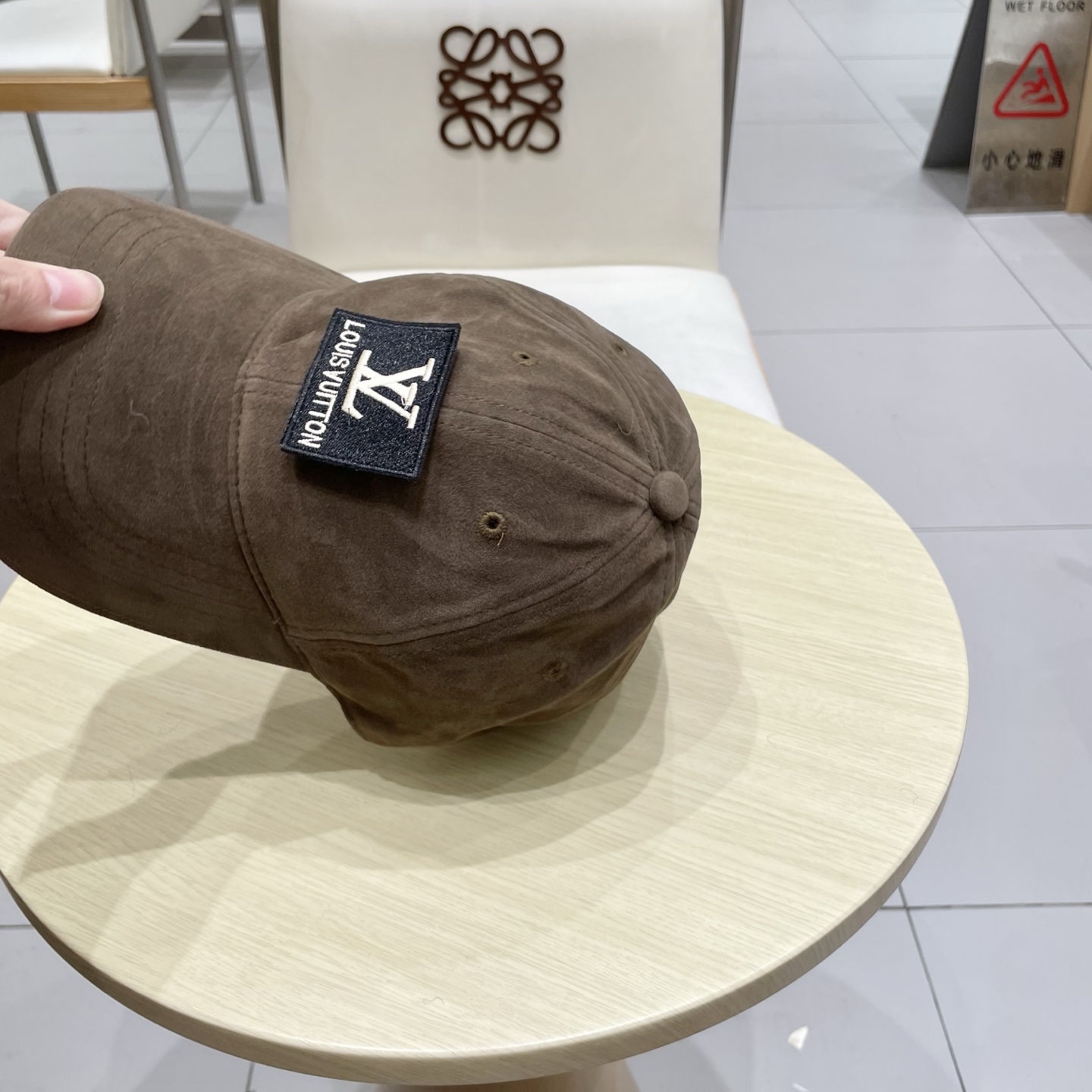  LV路易威登棒球帽  轻盈透气。完美版型，独家实物拍摄，男女适用