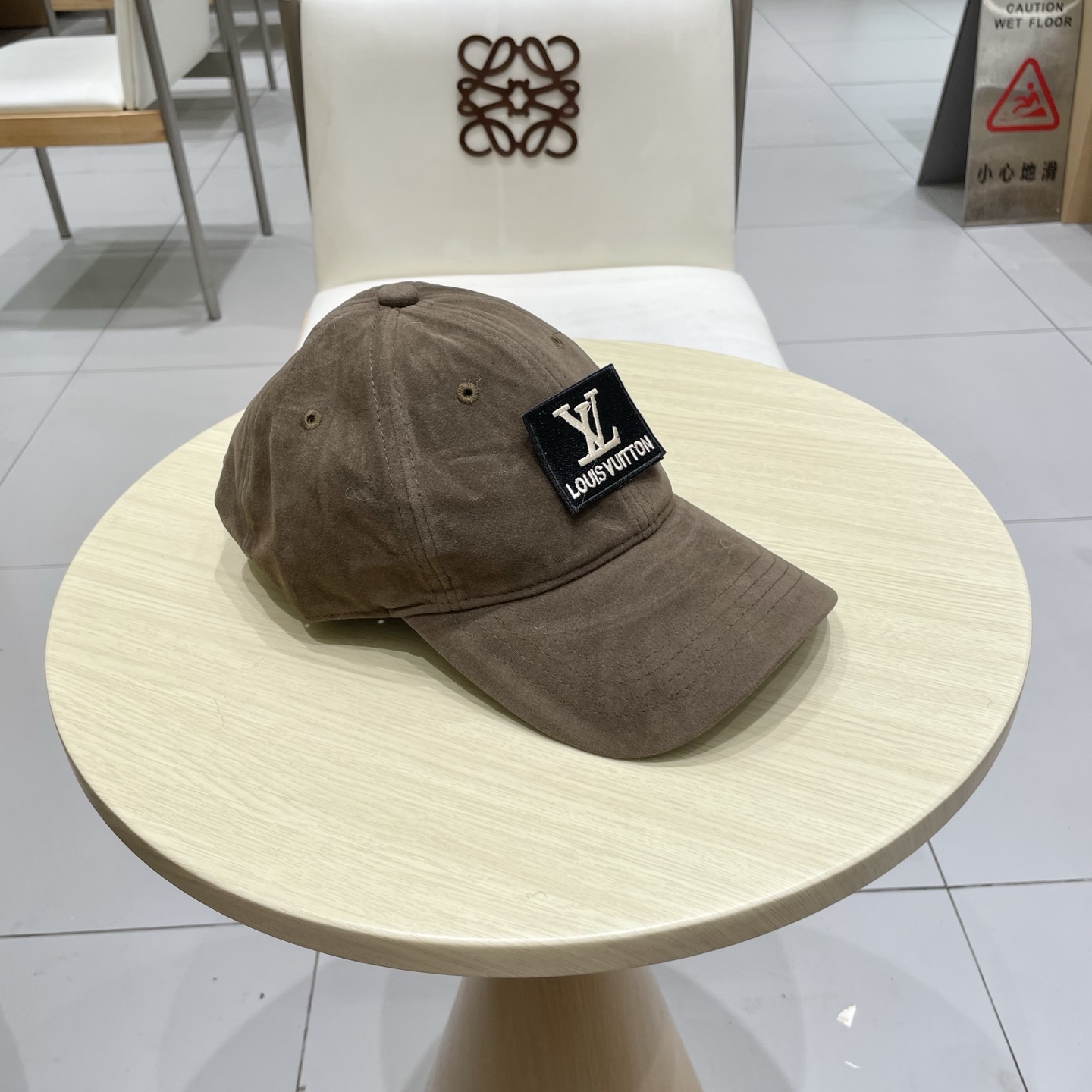  LV路易威登棒球帽  轻盈透气。完美版型，独家实物拍摄，男女适用