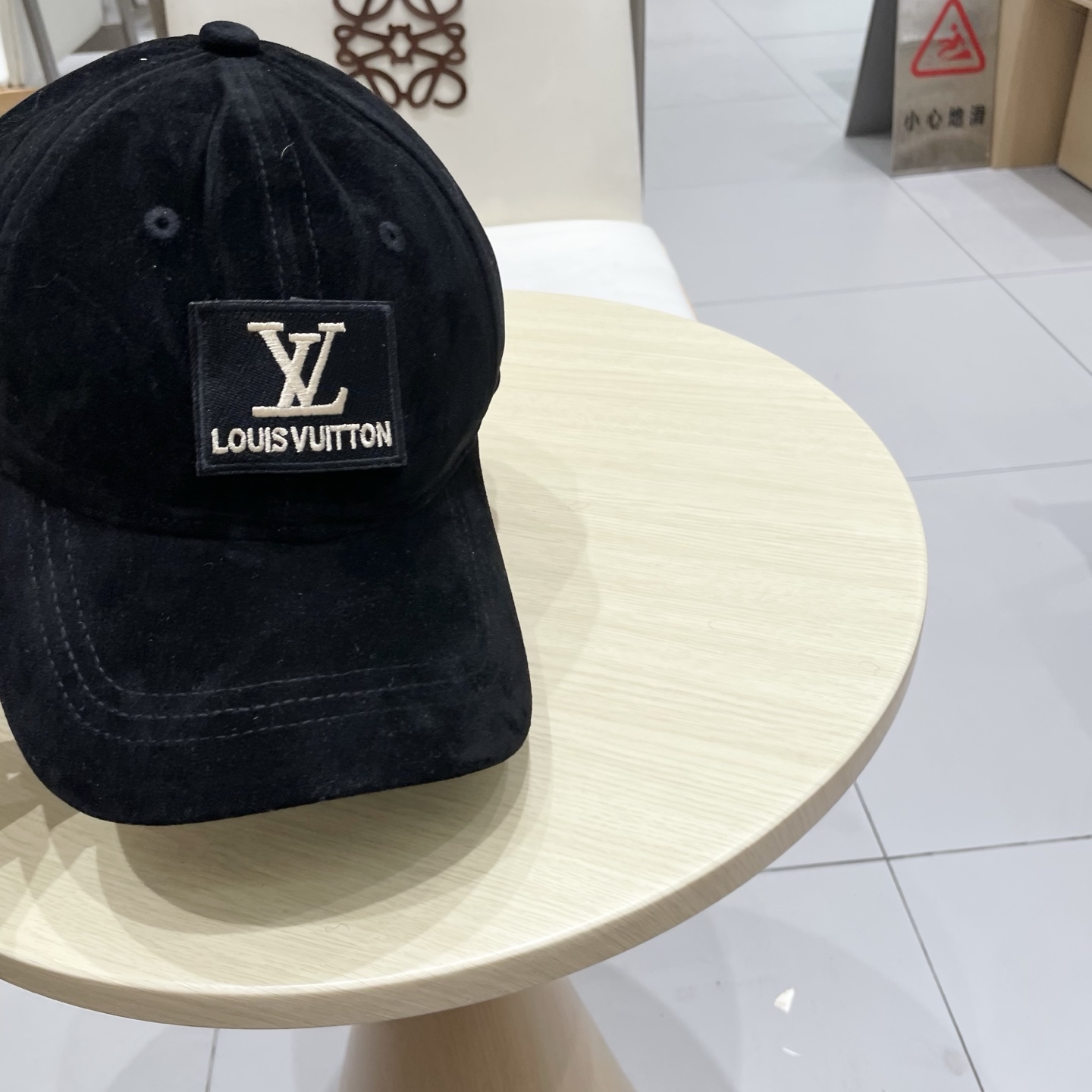  LV路易威登棒球帽  轻盈透气。完美版型，独家实物拍摄，男女适用