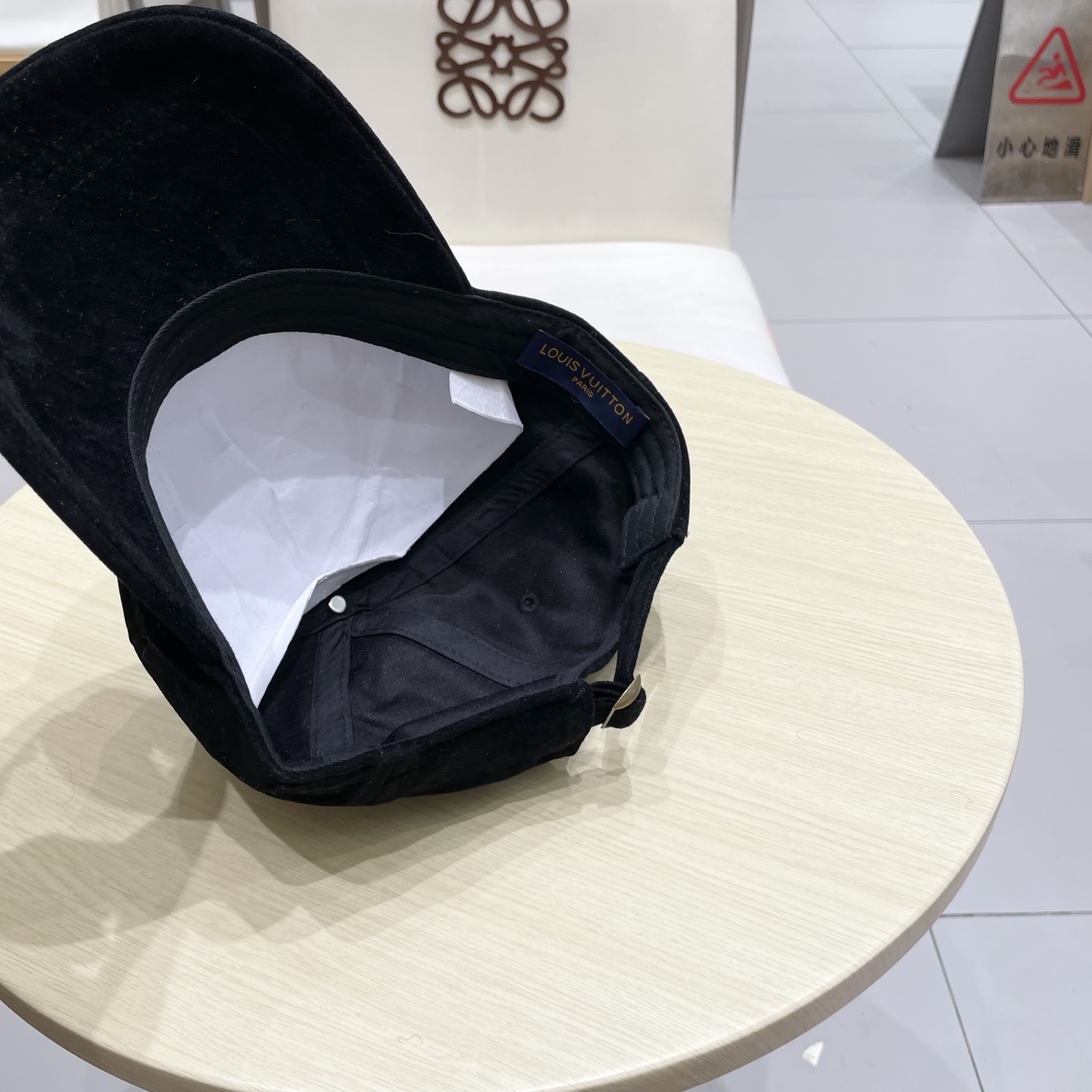  LV路易威登棒球帽  轻盈透气。完美版型，独家实物拍摄，男女适用