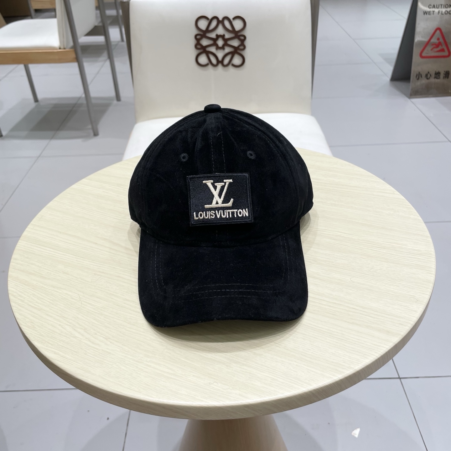  LV路易威登棒球帽  轻盈透气。完美版型，独家实物拍摄，男女适用