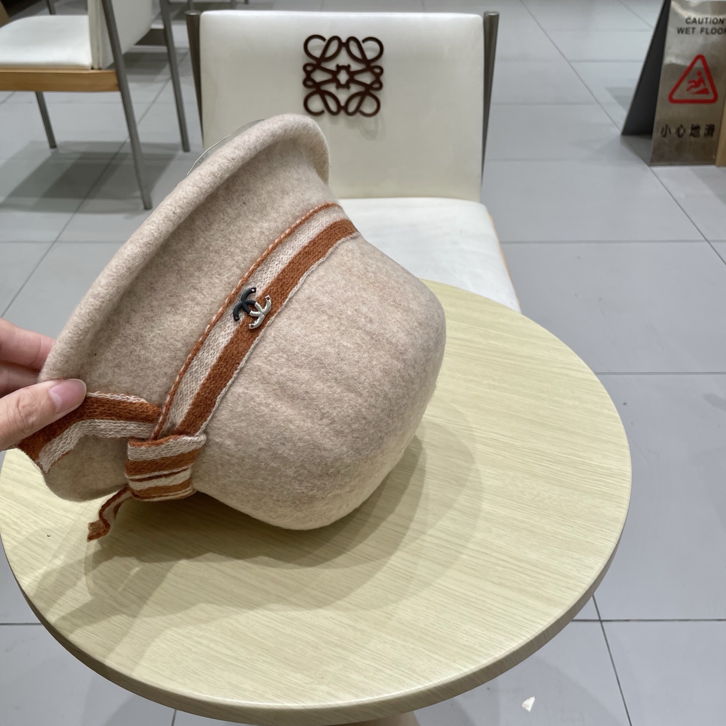  chanel香奈儿燕麦香气 羊毛针织蝴蝶结渔夫帽秋冬条纹织带盆帽