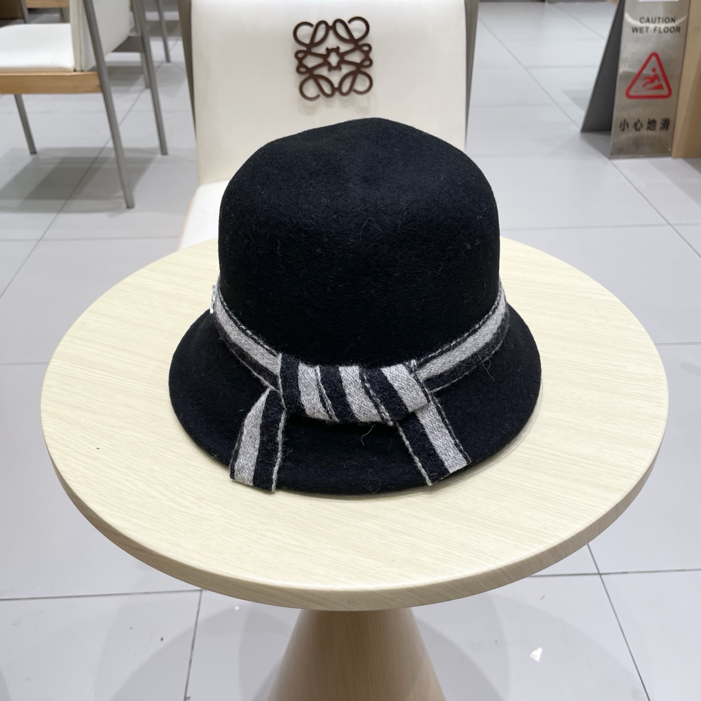  chanel香奈儿燕麦香气 羊毛针织蝴蝶结渔夫帽秋冬条纹织带盆帽