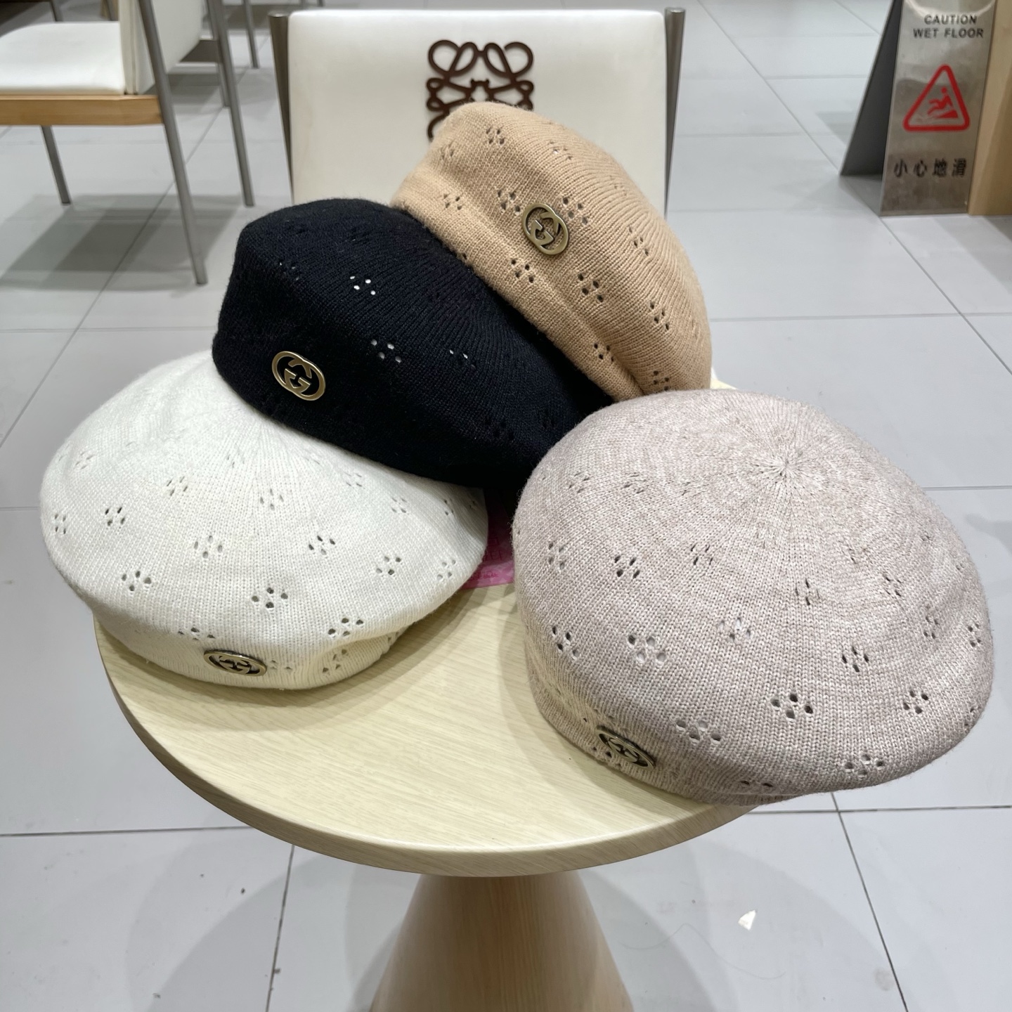  gucci古奇贝雷帽女纯色镂空气质文艺画家帽