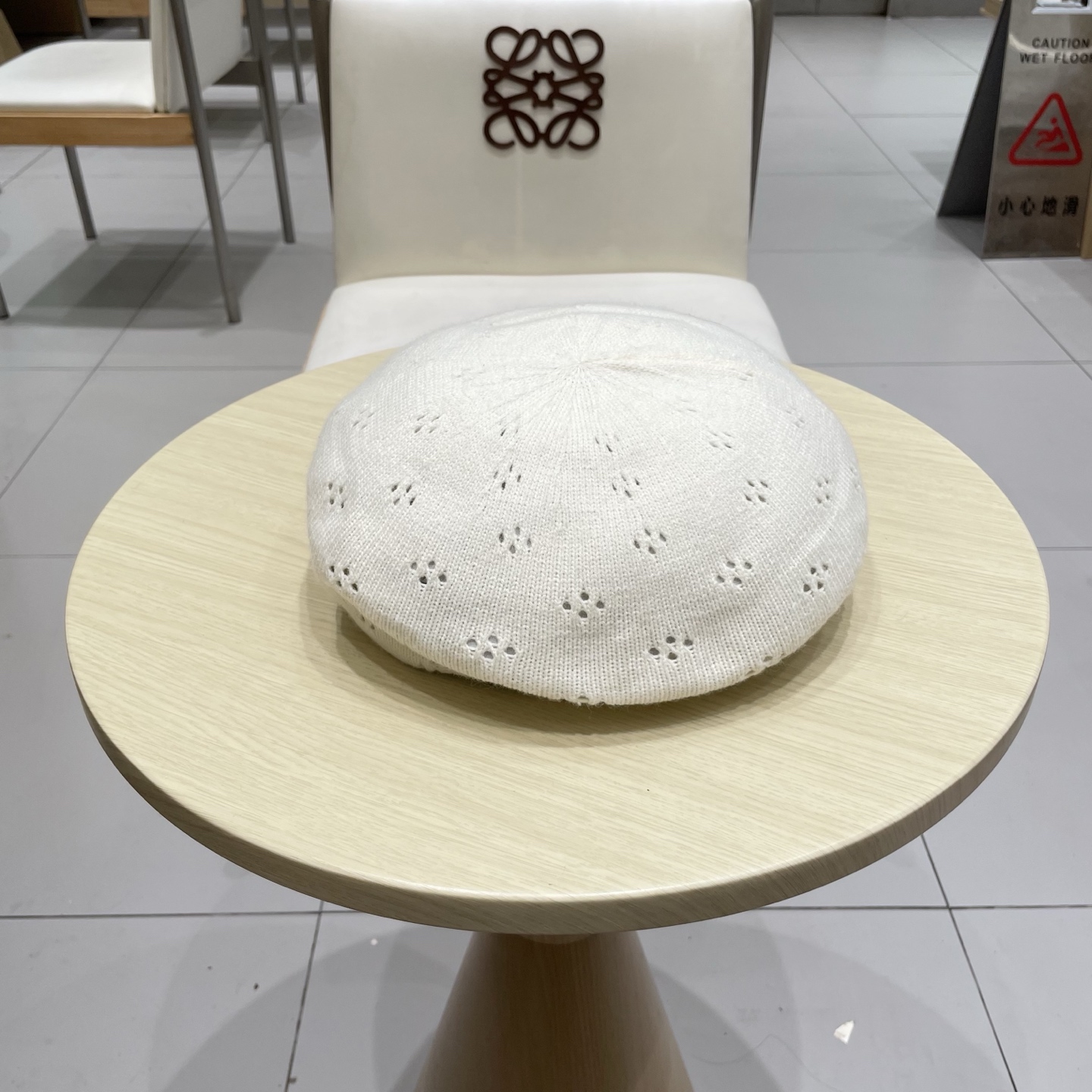  gucci古奇贝雷帽女纯色镂空气质文艺画家帽