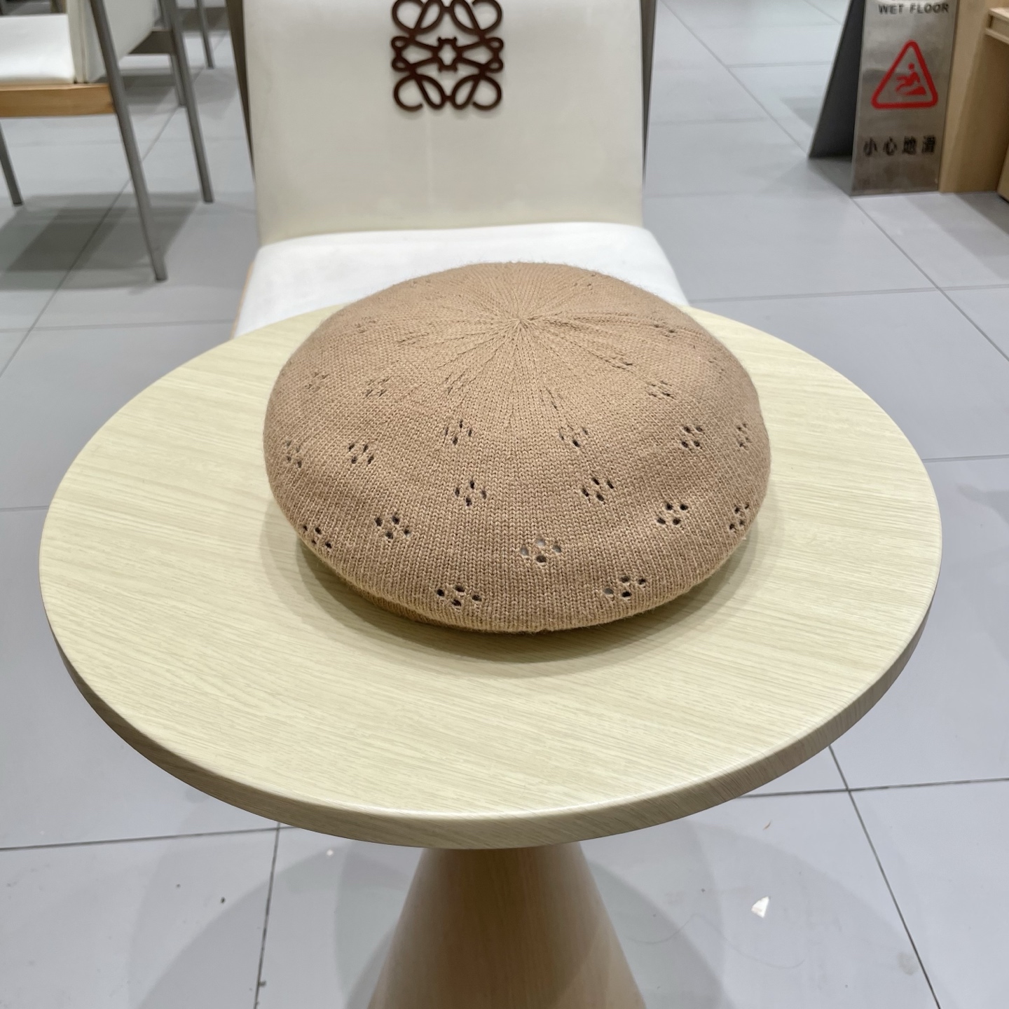  gucci古奇贝雷帽女纯色镂空气质文艺画家帽