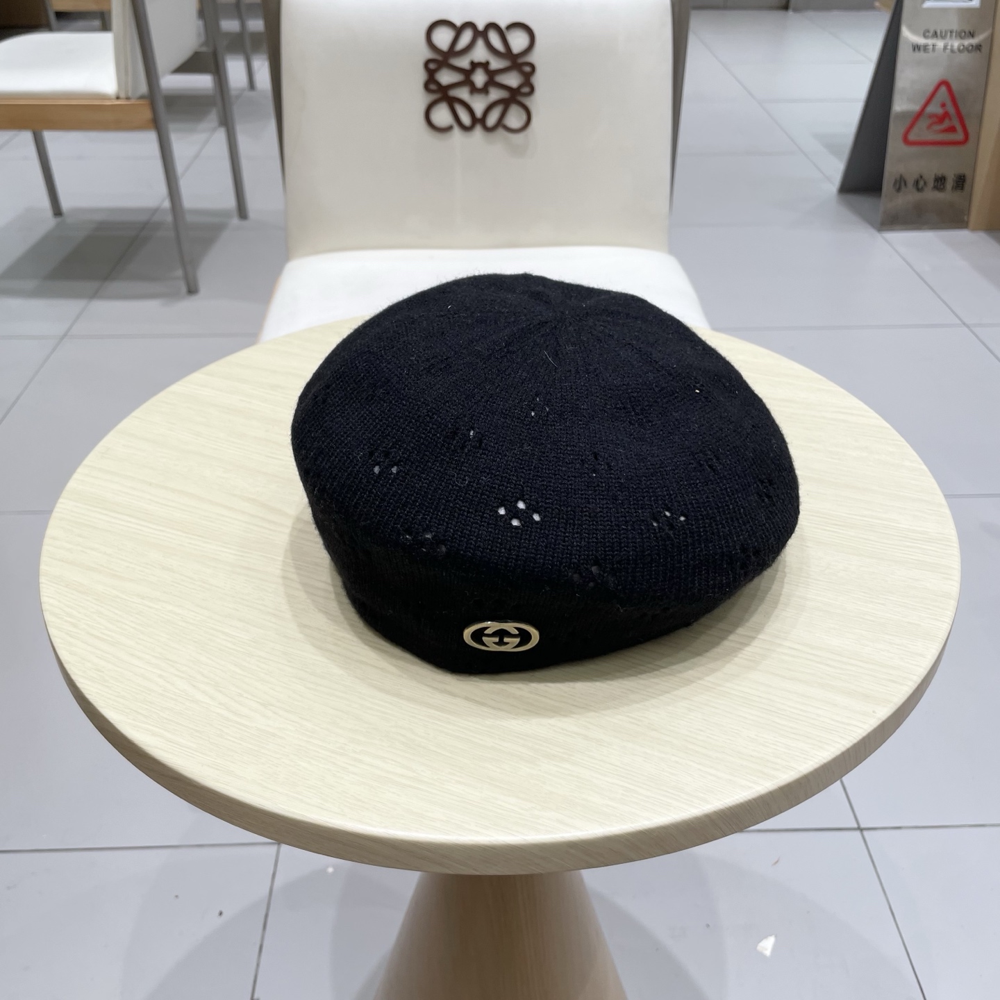  gucci古奇贝雷帽女纯色镂空气质文艺画家帽