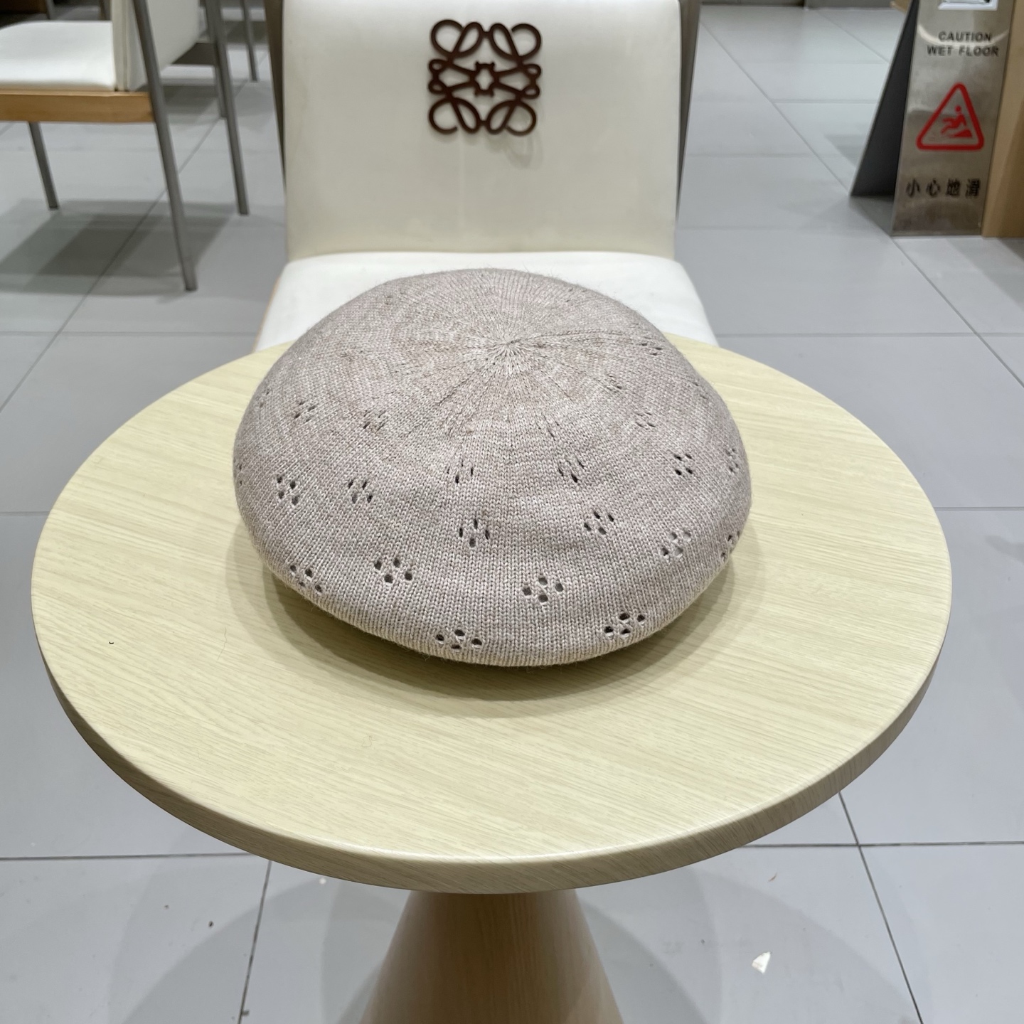  gucci古奇贝雷帽女纯色镂空气质文艺画家帽