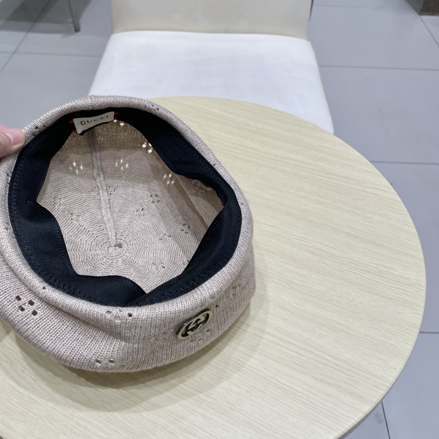  gucci古奇贝雷帽女纯色镂空气质文艺画家帽