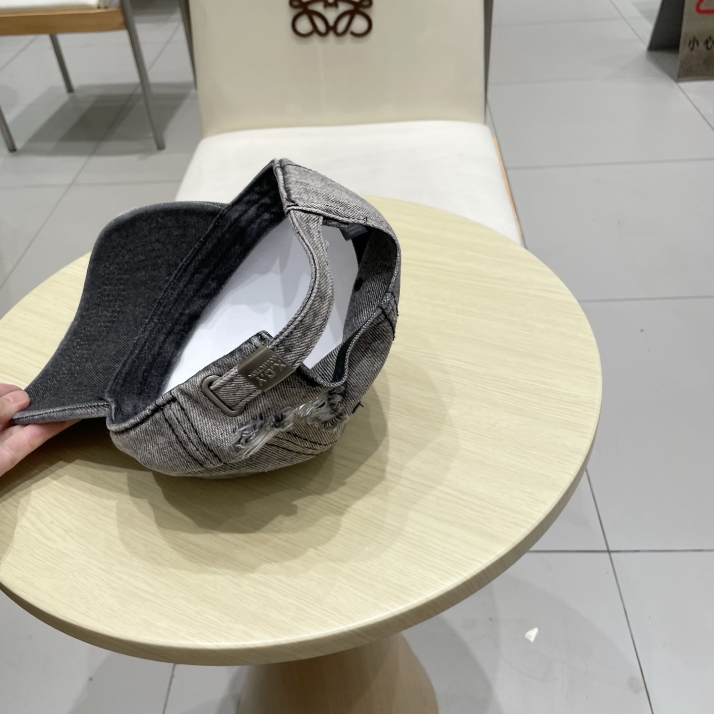  Lv路易威登水洗做旧破洞牛仔棒球帽女复古宽帽檐显脸遮阳百搭情侣鸭舌帽男潮