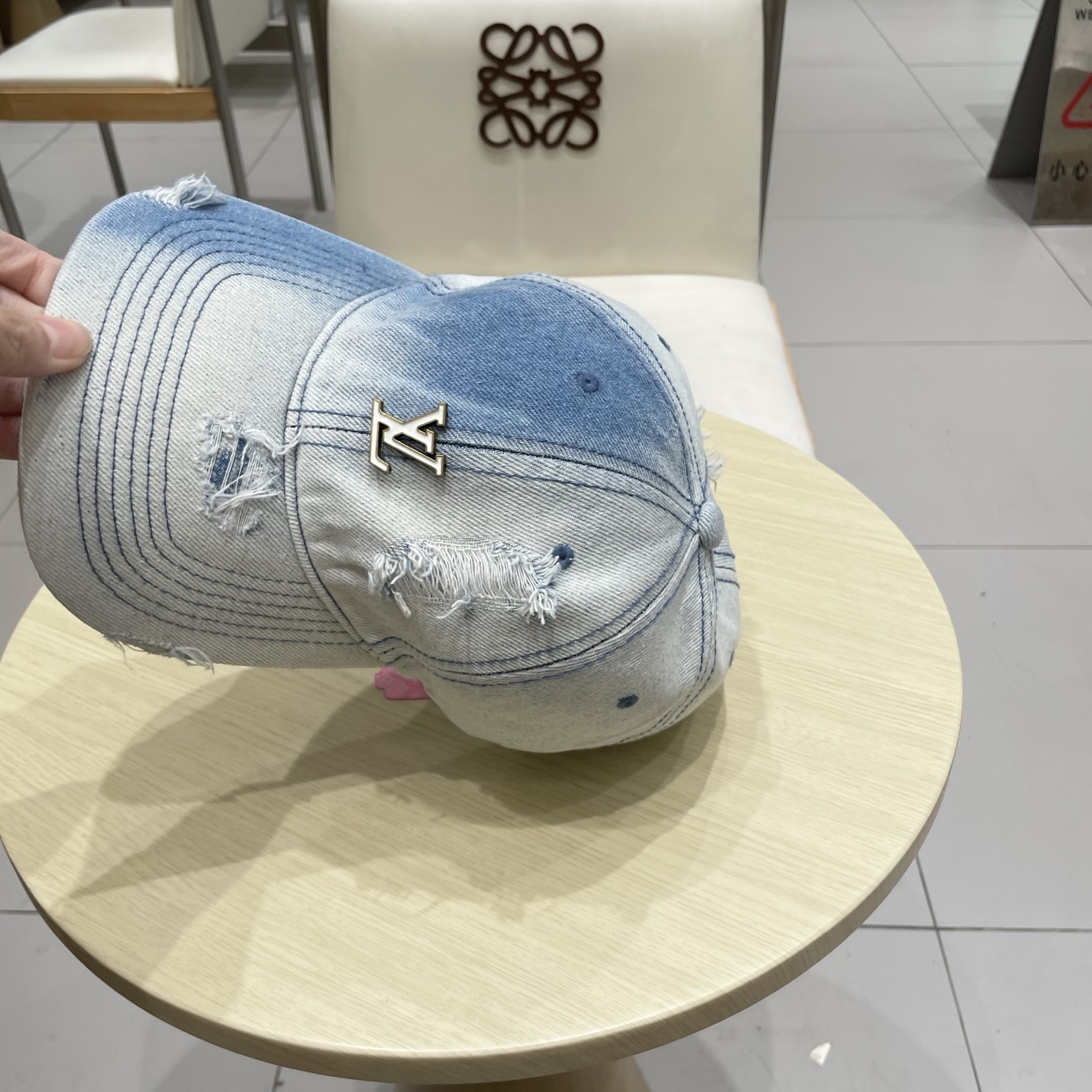  Lv路易威登水洗做旧破洞牛仔棒球帽女复古宽帽檐显脸遮阳百搭情侣鸭舌帽男潮