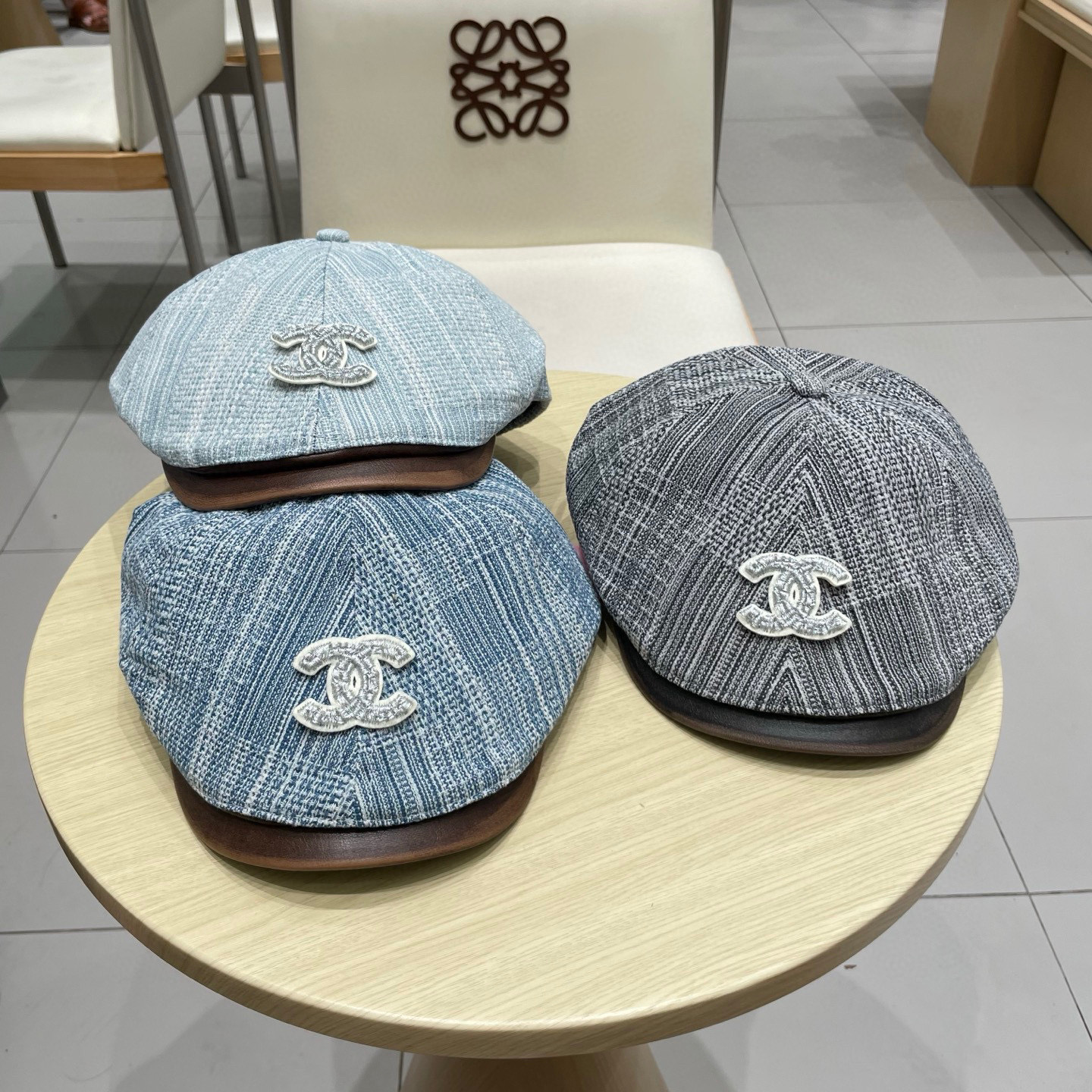  chanel香奈儿25秋冬新款复古文艺格纹前进帽时尚百搭八角帽英伦透气皮檐画家帽