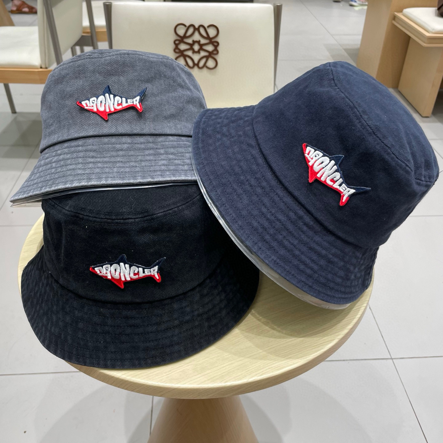  Moncler蒙口2025新款秋款渔夫帽，经典流行款，质量超赞，