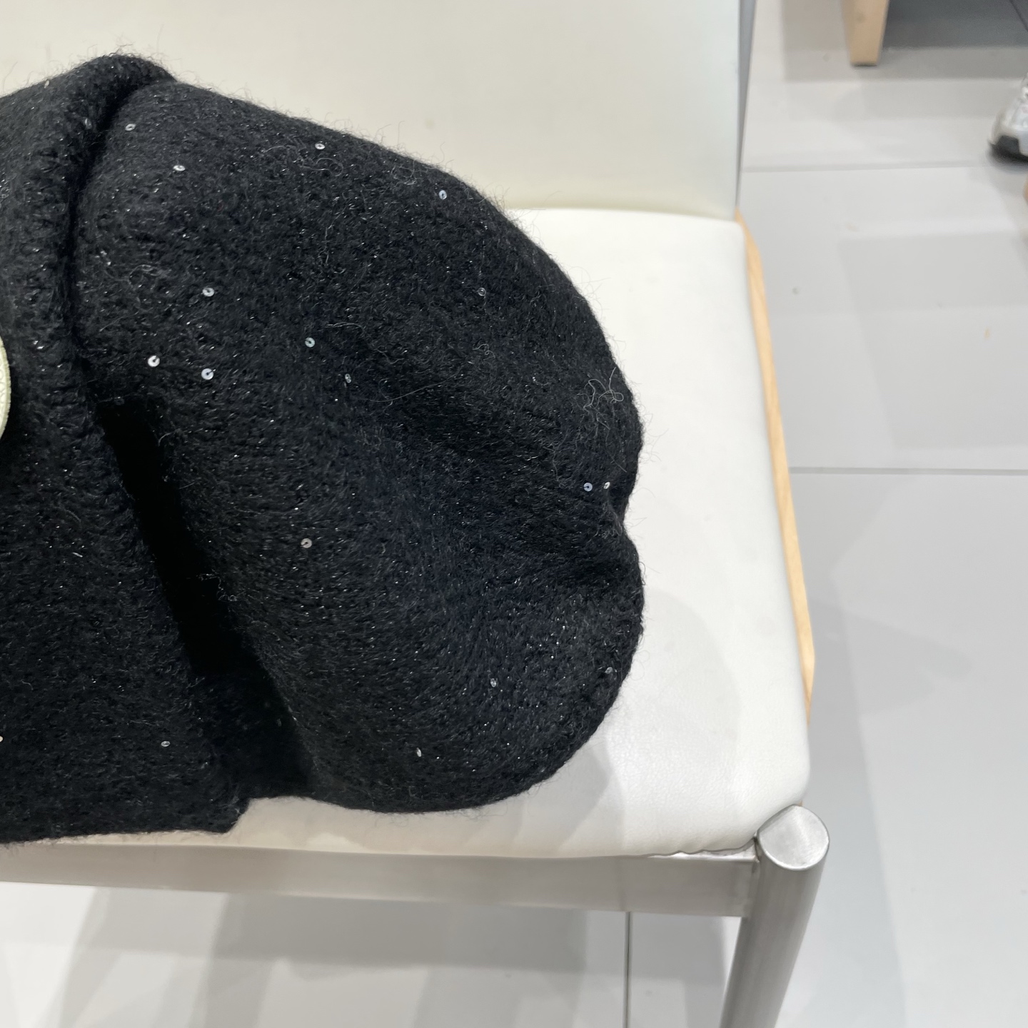  Moncler盟可睐💥官网经典针织帽，原单复刻.非常柔软亲肤，弹性很好💓有质感又非常百搭的款式~保暖的