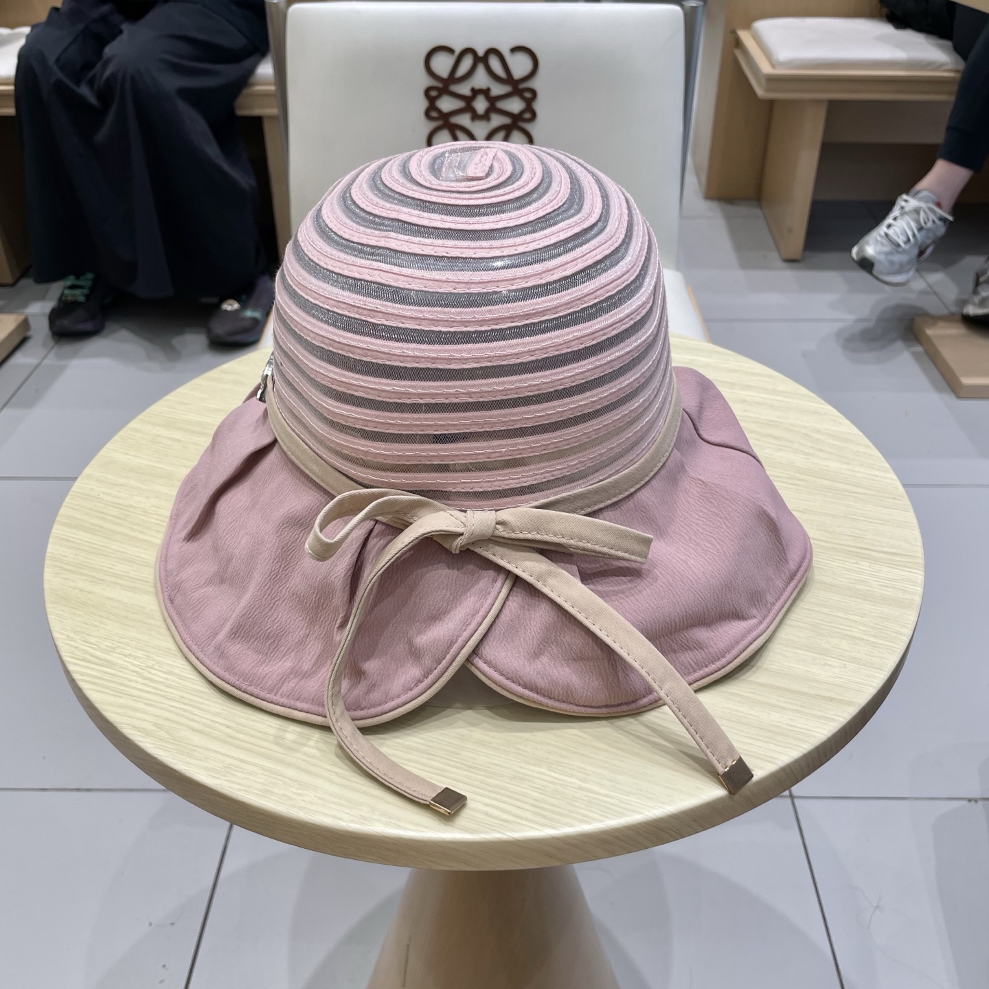  chanel香奈儿帽子女欧美时尚条纹渔夫帽大帽檐遮阳帽外贸太阳帽夏