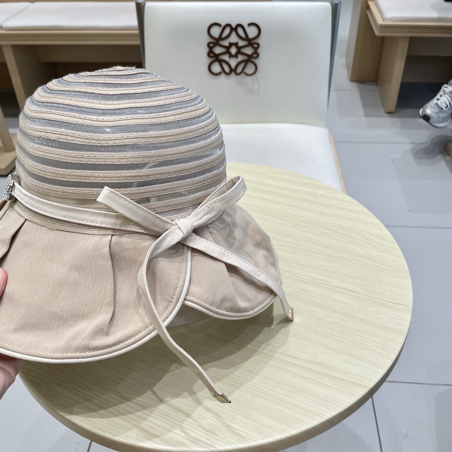  chanel香奈儿帽子女欧美时尚条纹渔夫帽大帽檐遮阳帽外贸太阳帽夏