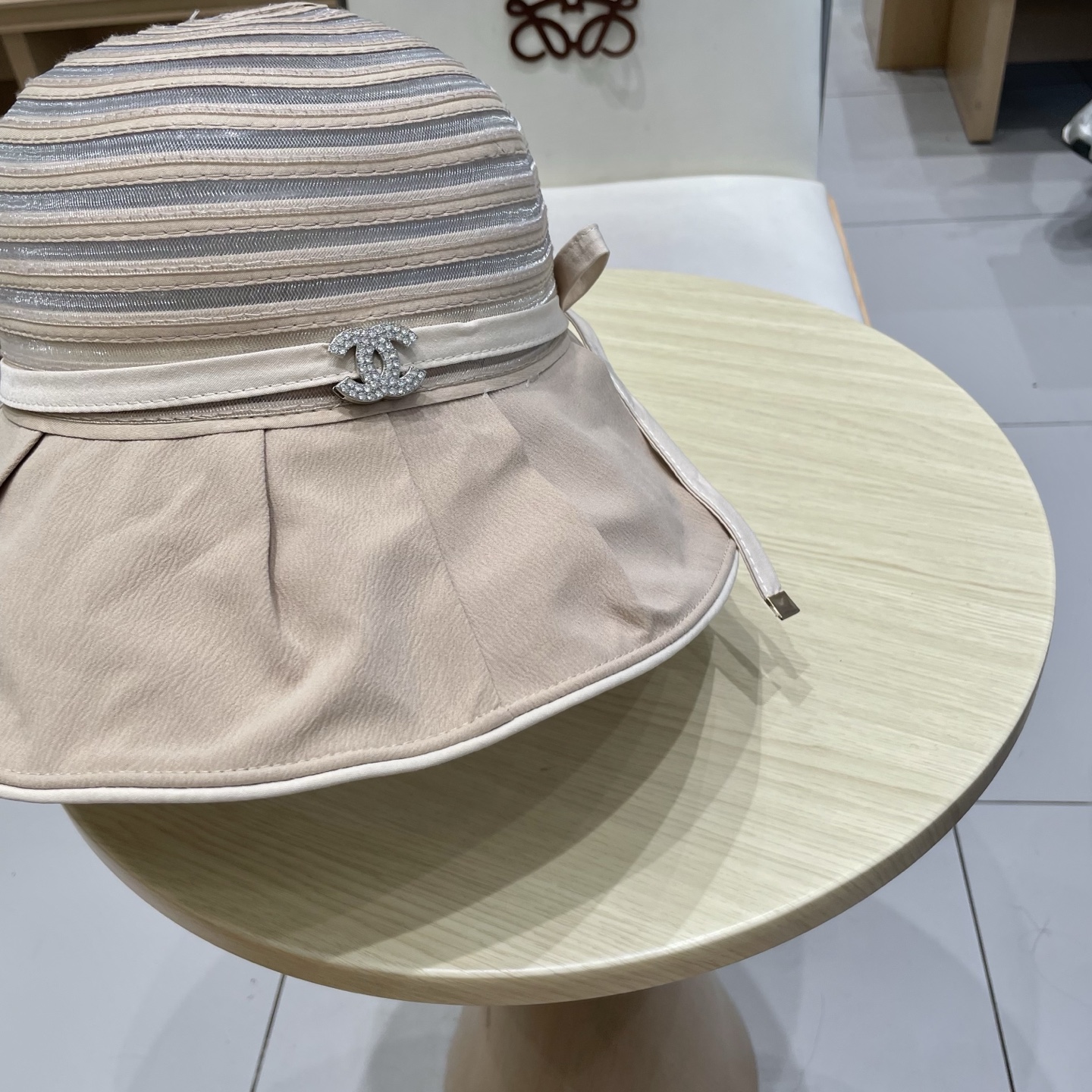  chanel香奈儿帽子女欧美时尚条纹渔夫帽大帽檐遮阳帽外贸太阳帽夏