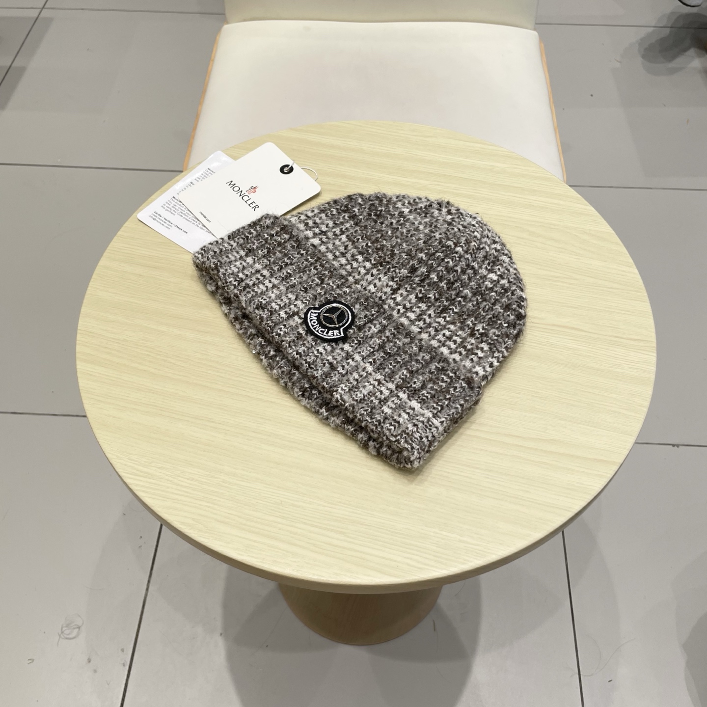   moncler 蒙口米色针织帽男女秋冬季毛线帽百搭显脸小保暖冷帽