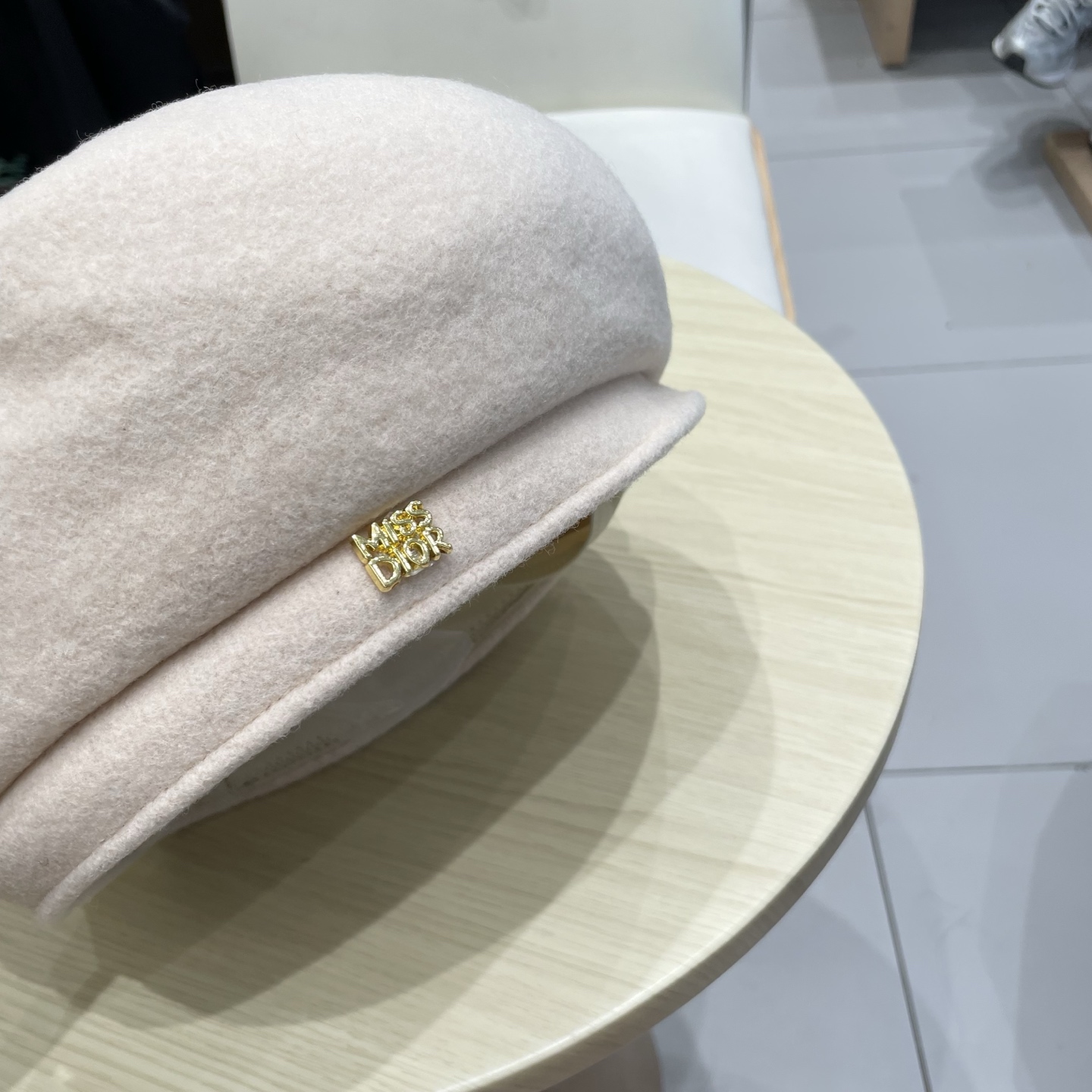  DIOR迪奥秋冬季羊毛呢贝雷帽女2025新款高品质大头围灰色百搭画家帽显脸小