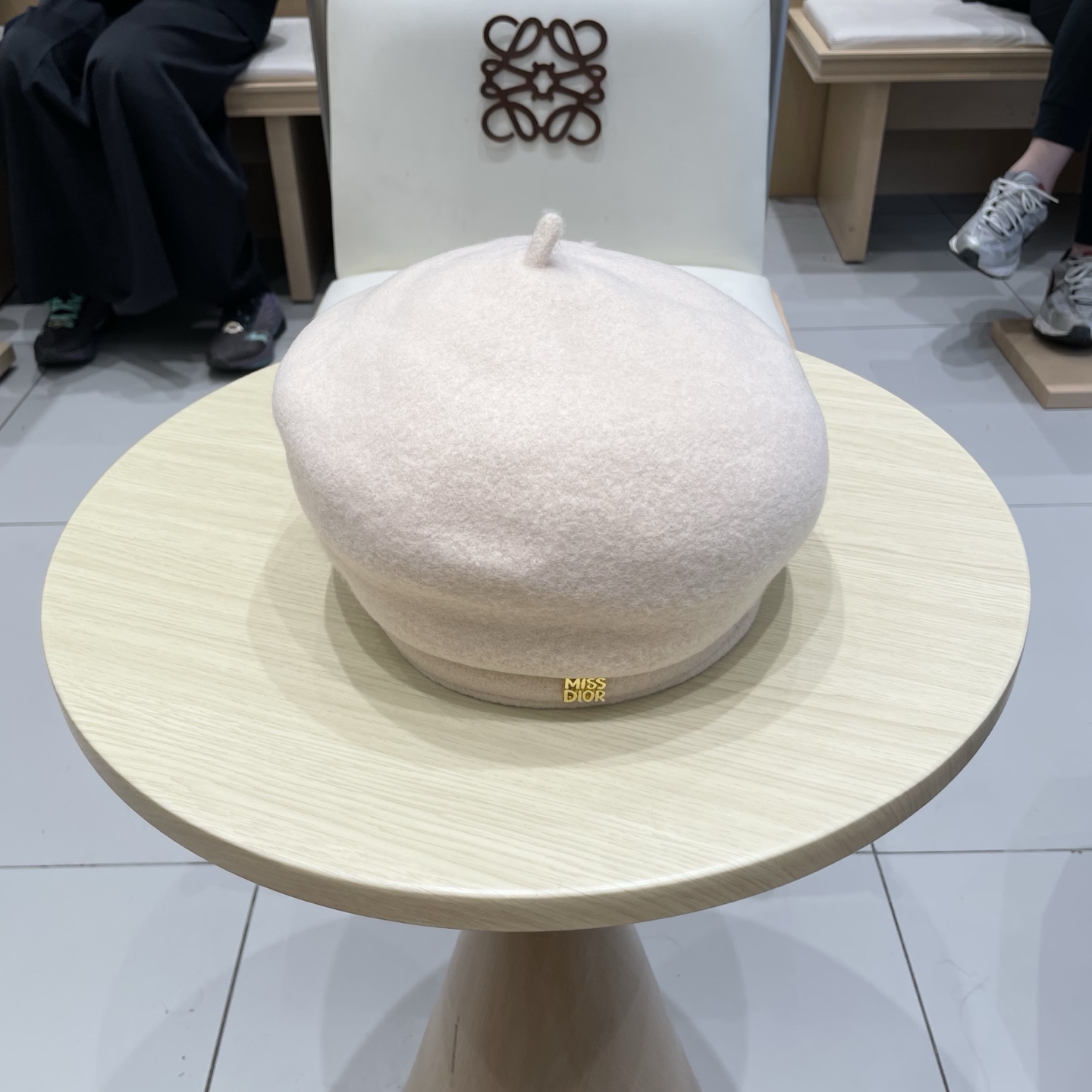  DIOR迪奥秋冬季羊毛呢贝雷帽女2025新款高品质大头围灰色百搭画家帽显脸小