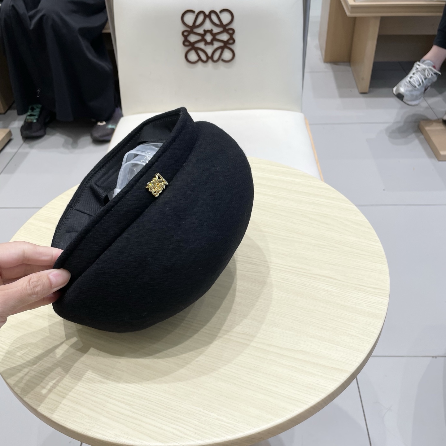  DIOR迪奥秋冬季羊毛呢贝雷帽女2025新款高品质大头围灰色百搭画家帽显脸小