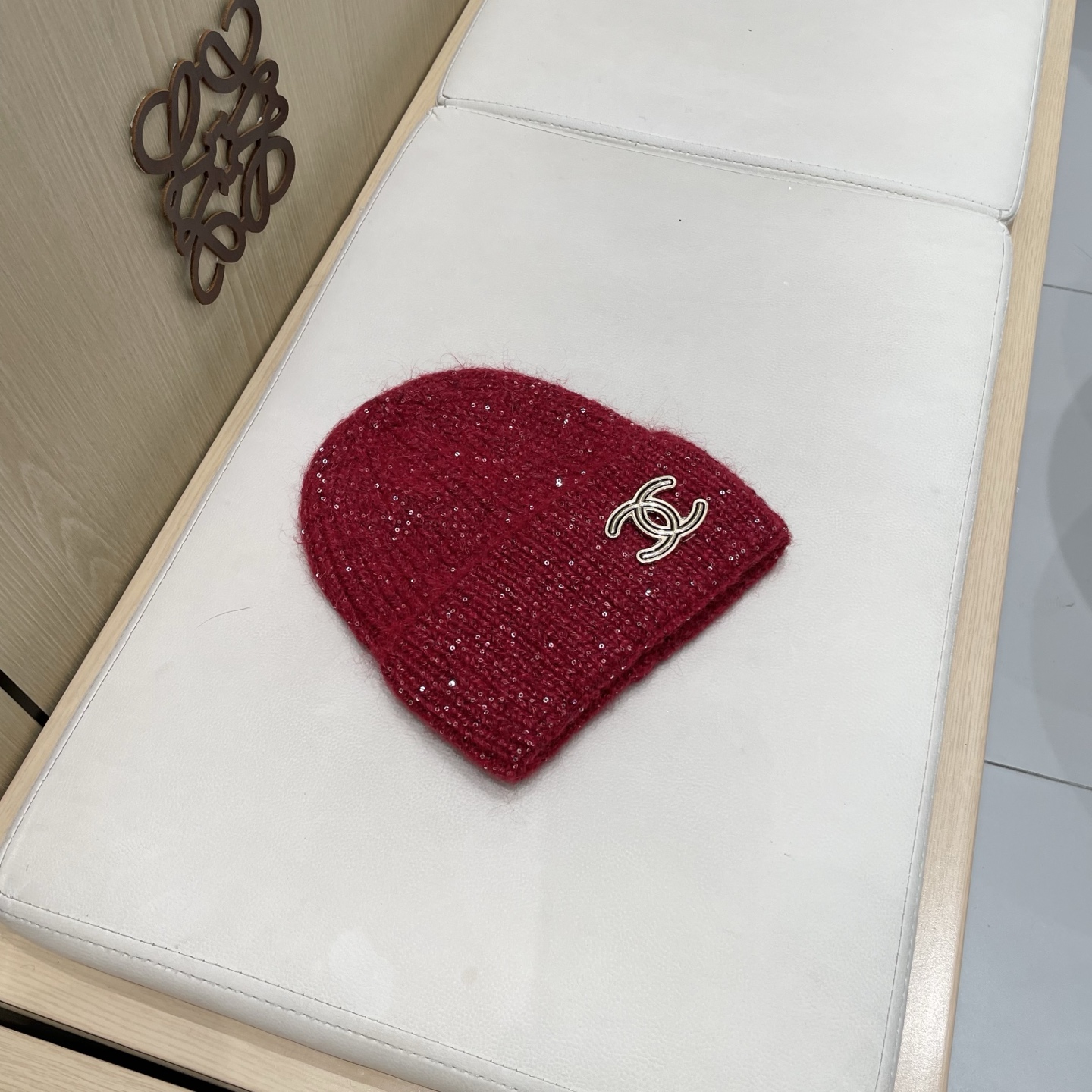  CHANEL香奈儿】🔥亮片款针织毛线帽，超火爆💖质感一流，出街超好搭配！