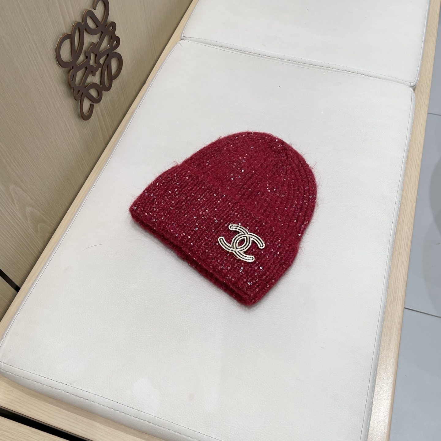  CHANEL香奈儿】🔥亮片款针织毛线帽，超火爆💖质感一流，出街超好搭配！