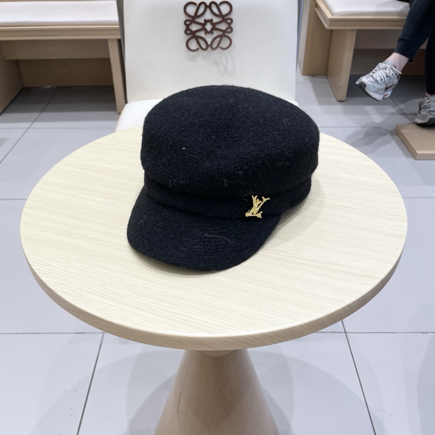  Lv路易威登秋冬季百搭羊毛呢贝雷帽子女款韩版休闲气质鸭舌帽英伦复古画家帽