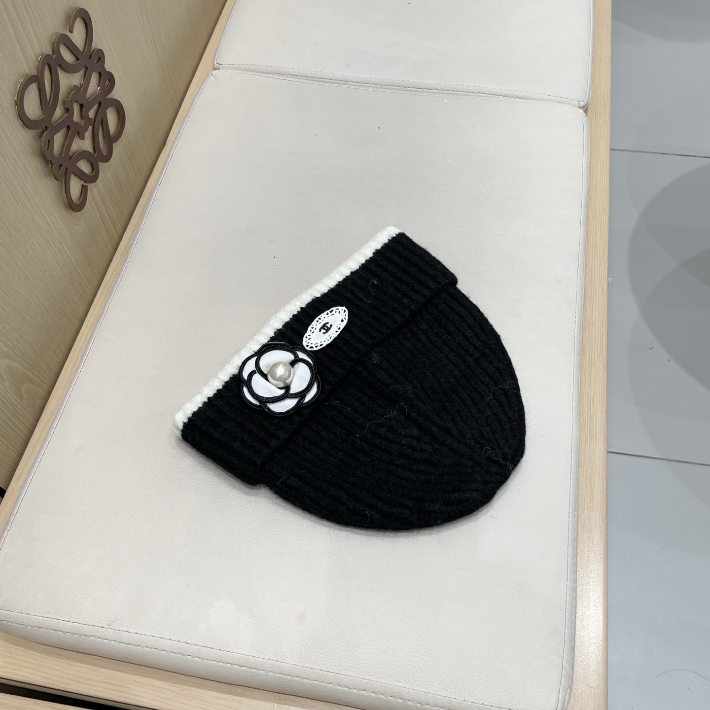  Chanel香奈儿新款山茶花针织毛线帽