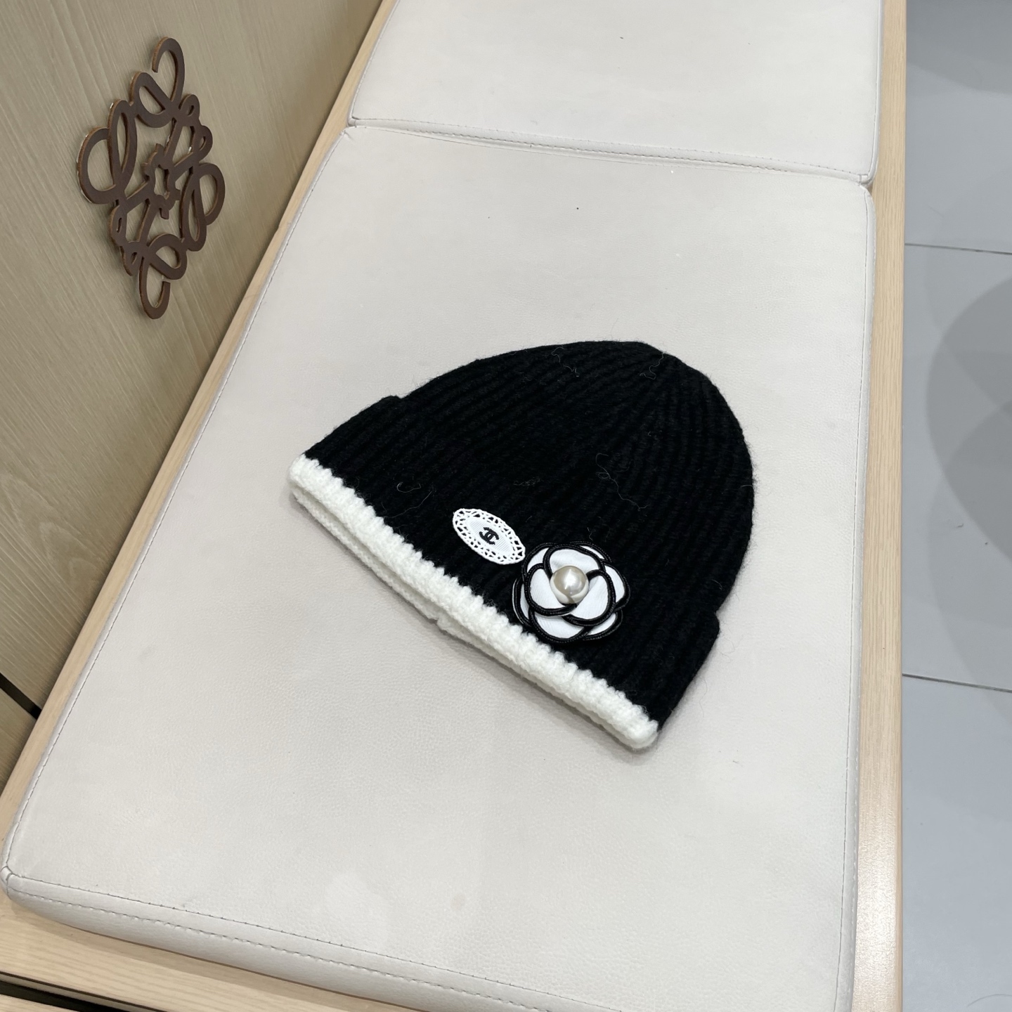  Chanel香奈儿新款山茶花针织毛线帽