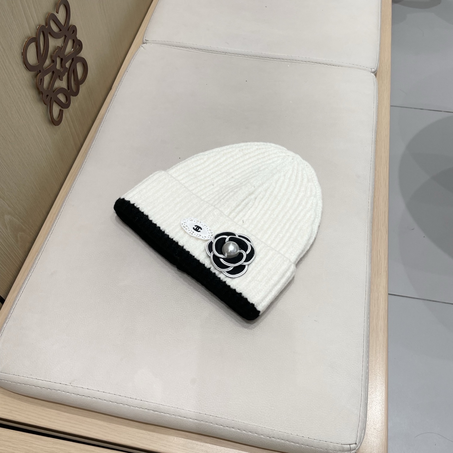  Chanel香奈儿新款山茶花针织毛线帽