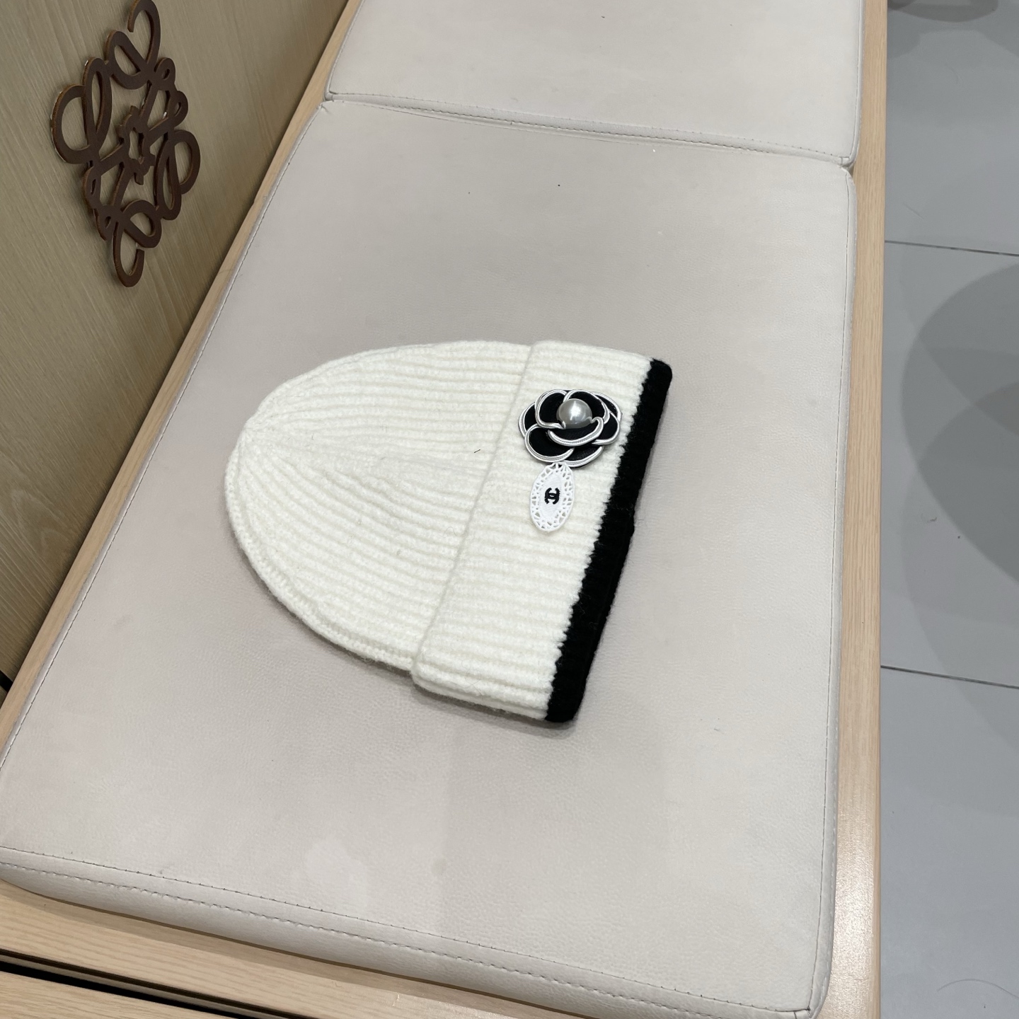  Chanel香奈儿新款山茶花针织毛线帽