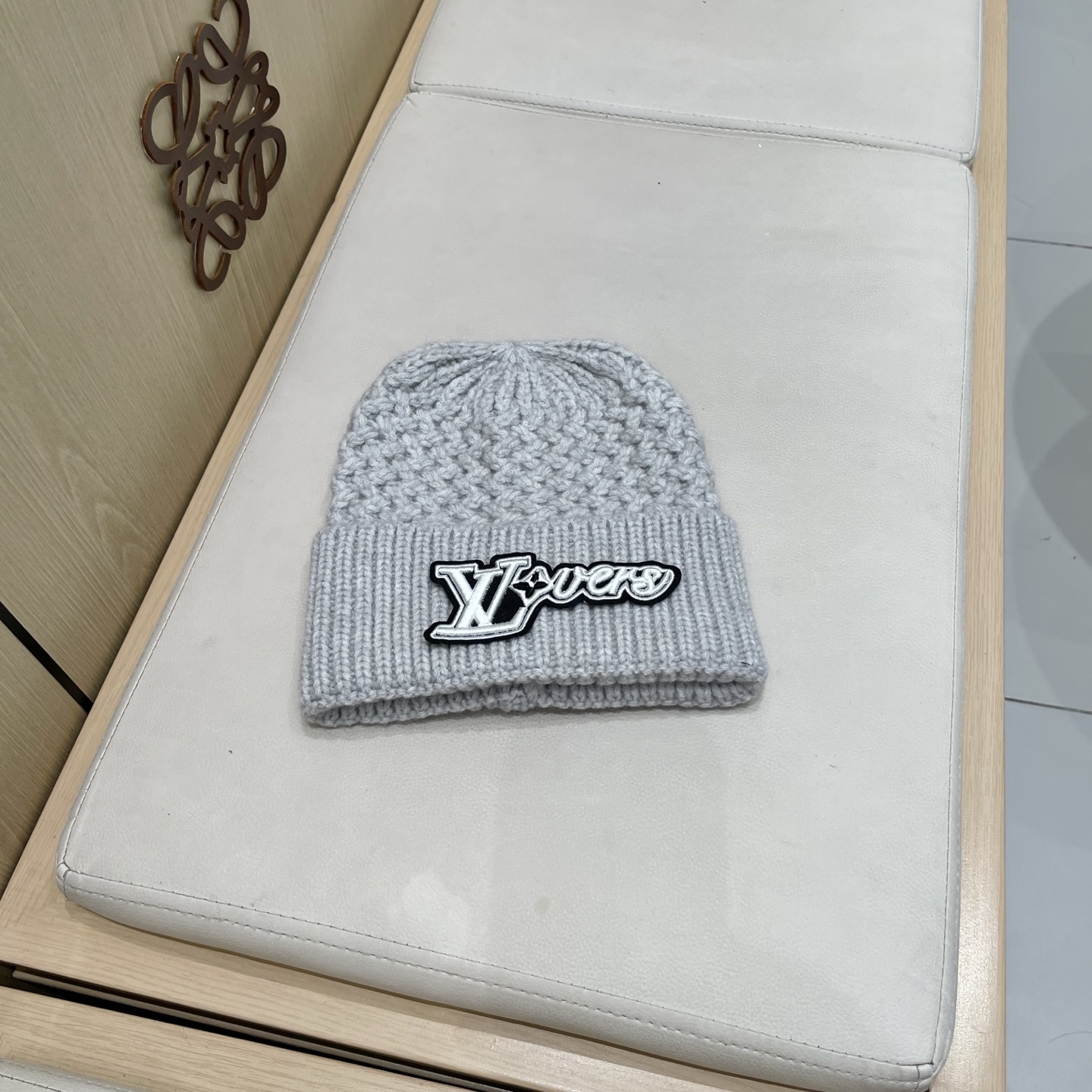 NO:363614,LV Louis Vuitton 2025 autumn and winter new wool hat, men and women knit hat, straw hat, fisherman hat, baseball hat, knit hat, hat, louis vuitton, louis vuitton, espadrilles, hatsLV 路易威登 2025秋冬新款毛线帽,男女款针织帽帽子草帽渔夫帽棒球帽针织帽,帽子,louis vuitton,louis vuitton,espadrilles,hats,hat