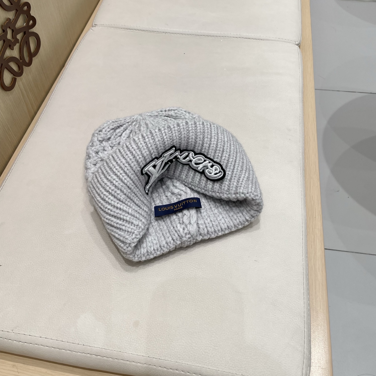  LV 路易威登 2025秋冬新款毛线帽，男女款针织帽
