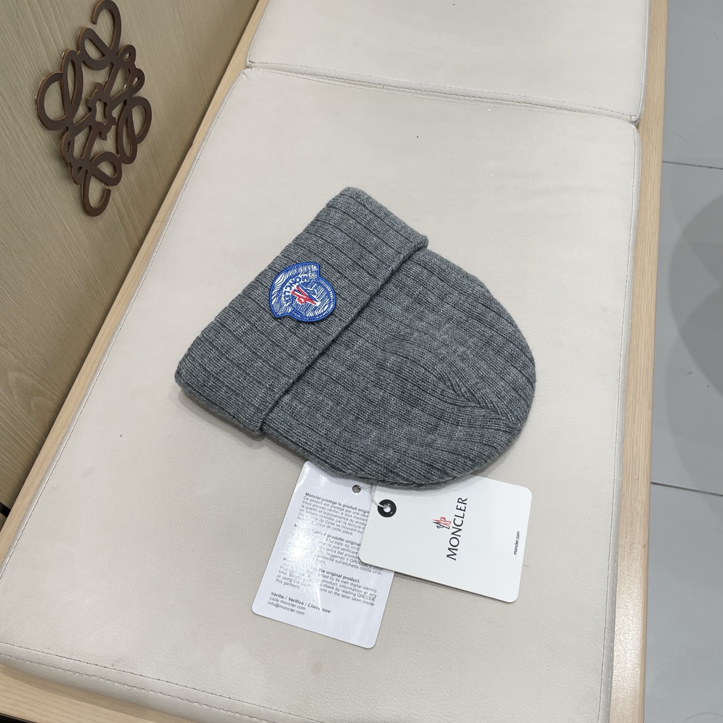  【MONCLER蒙口秋冬加厚加绒边保暖加厚男士针织帽户外护耳毛线帽女