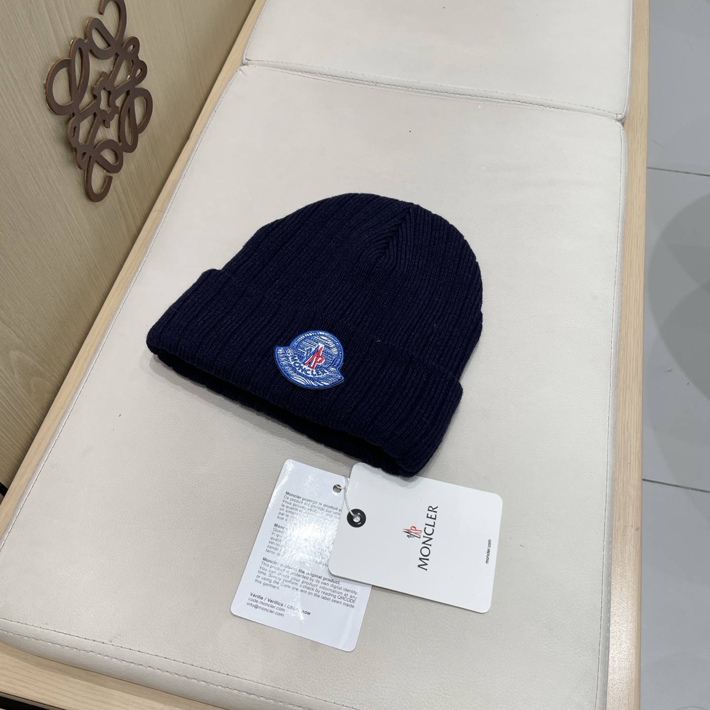  【MONCLER蒙口秋冬加厚加绒边保暖加厚男士针织帽户外护耳毛线帽女