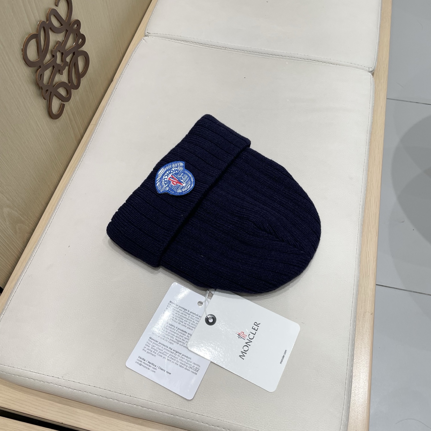  【MONCLER蒙口秋冬加厚加绒边保暖加厚男士针织帽户外护耳毛线帽女