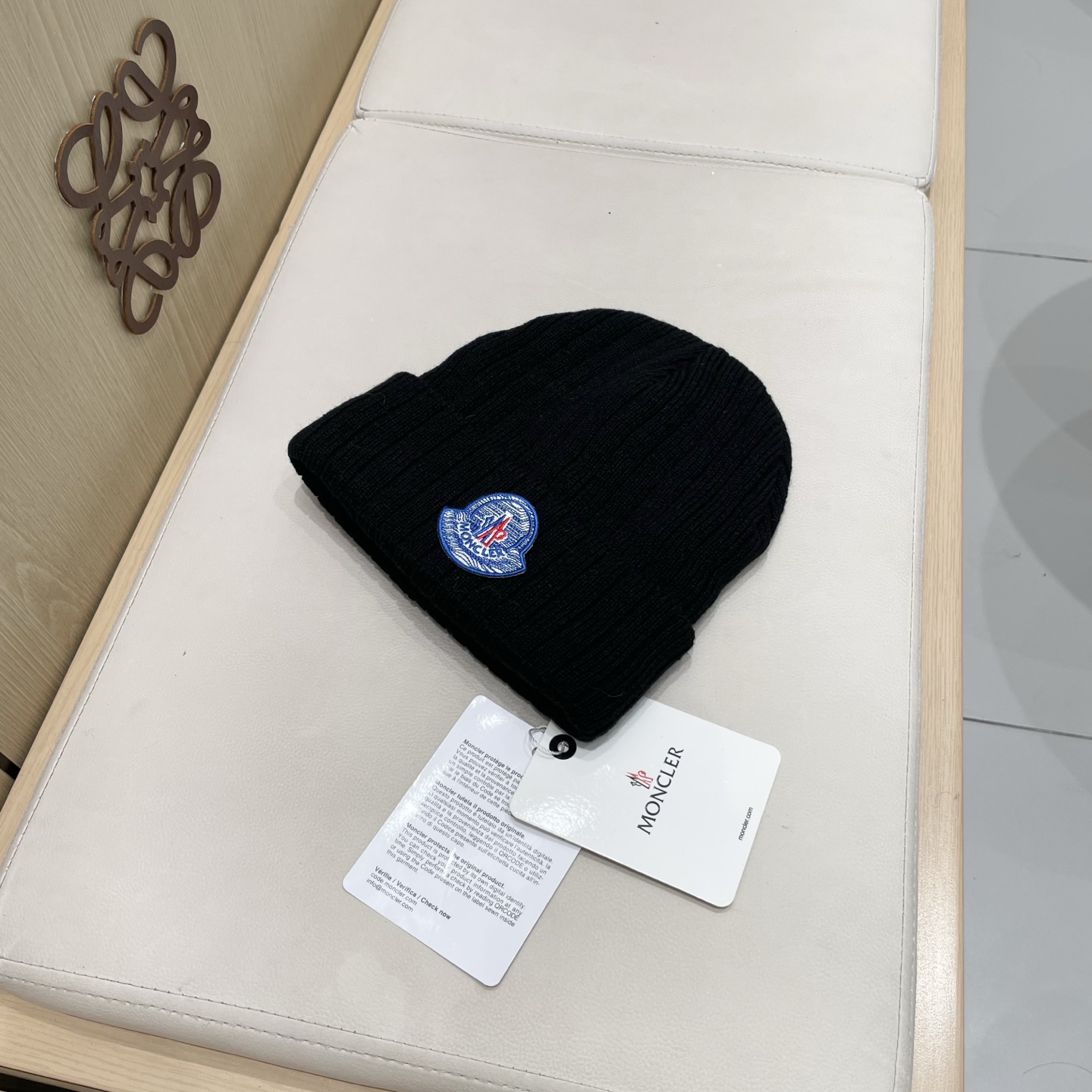  【MONCLER蒙口秋冬加厚加绒边保暖加厚男士针织帽户外护耳毛线帽女