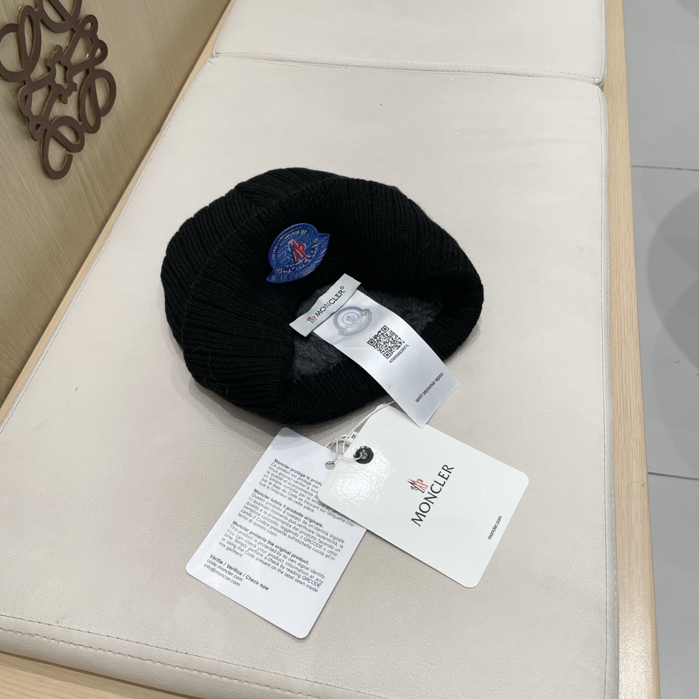  【MONCLER蒙口秋冬加厚加绒边保暖加厚男士针织帽户外护耳毛线帽女